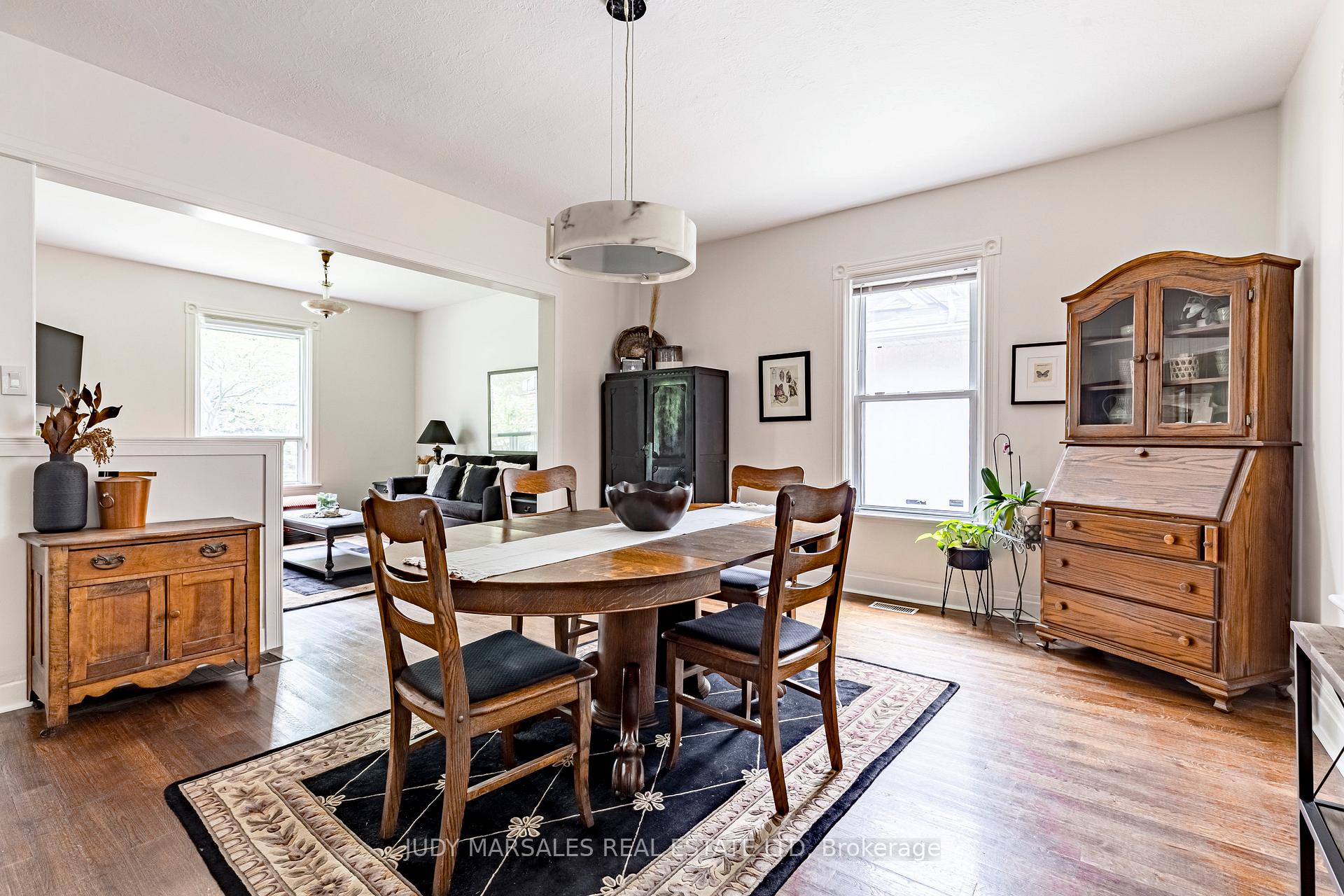 Photo 11 of 245 Hillcrest Avenue, Hamilton, Kirkendall — HOMEH