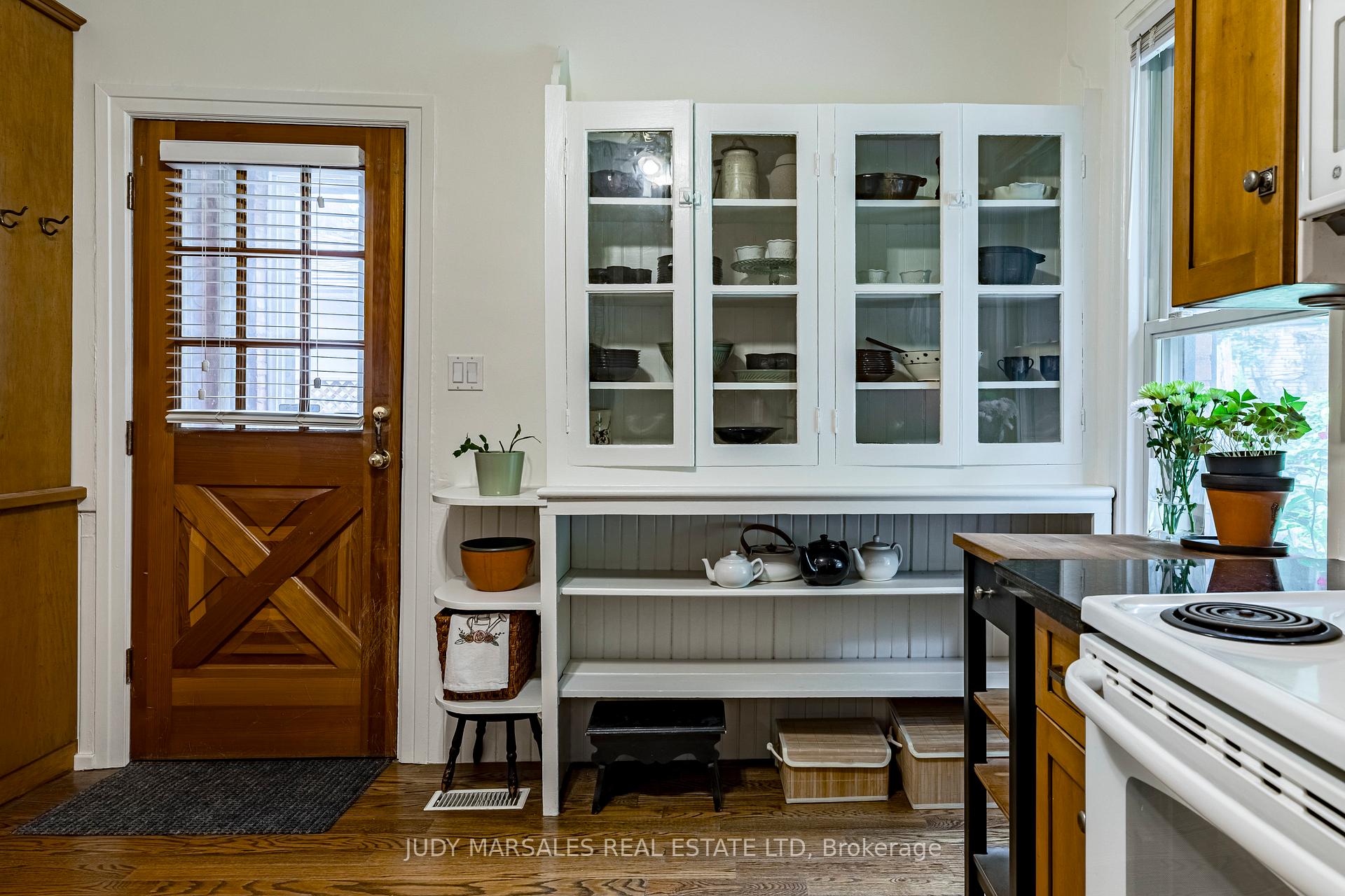 Photo 15 of 245 Hillcrest Avenue, Hamilton, Kirkendall — HOMEH
