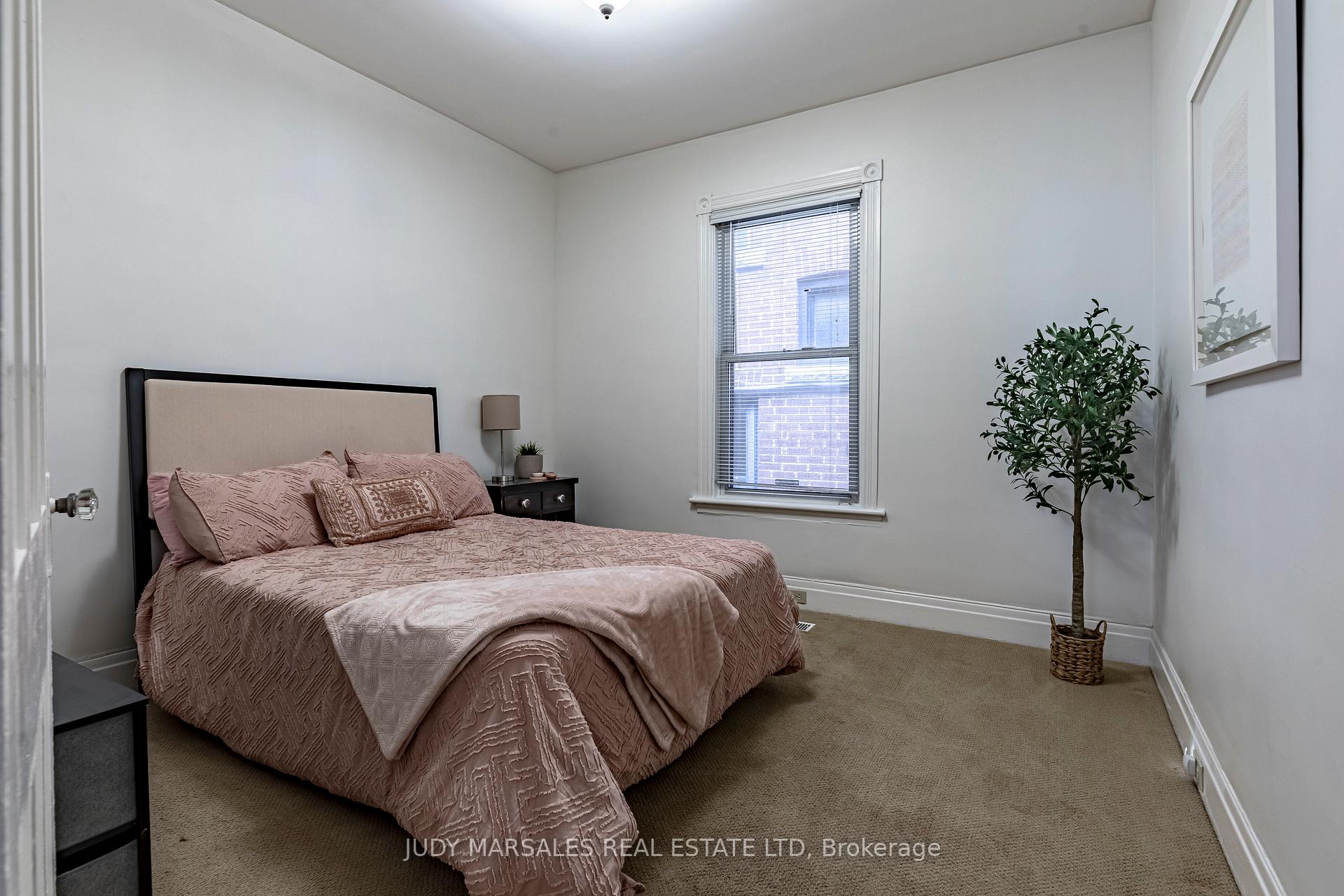 Photo 23 of 245 Hillcrest Avenue, Hamilton, Kirkendall — HOMEH