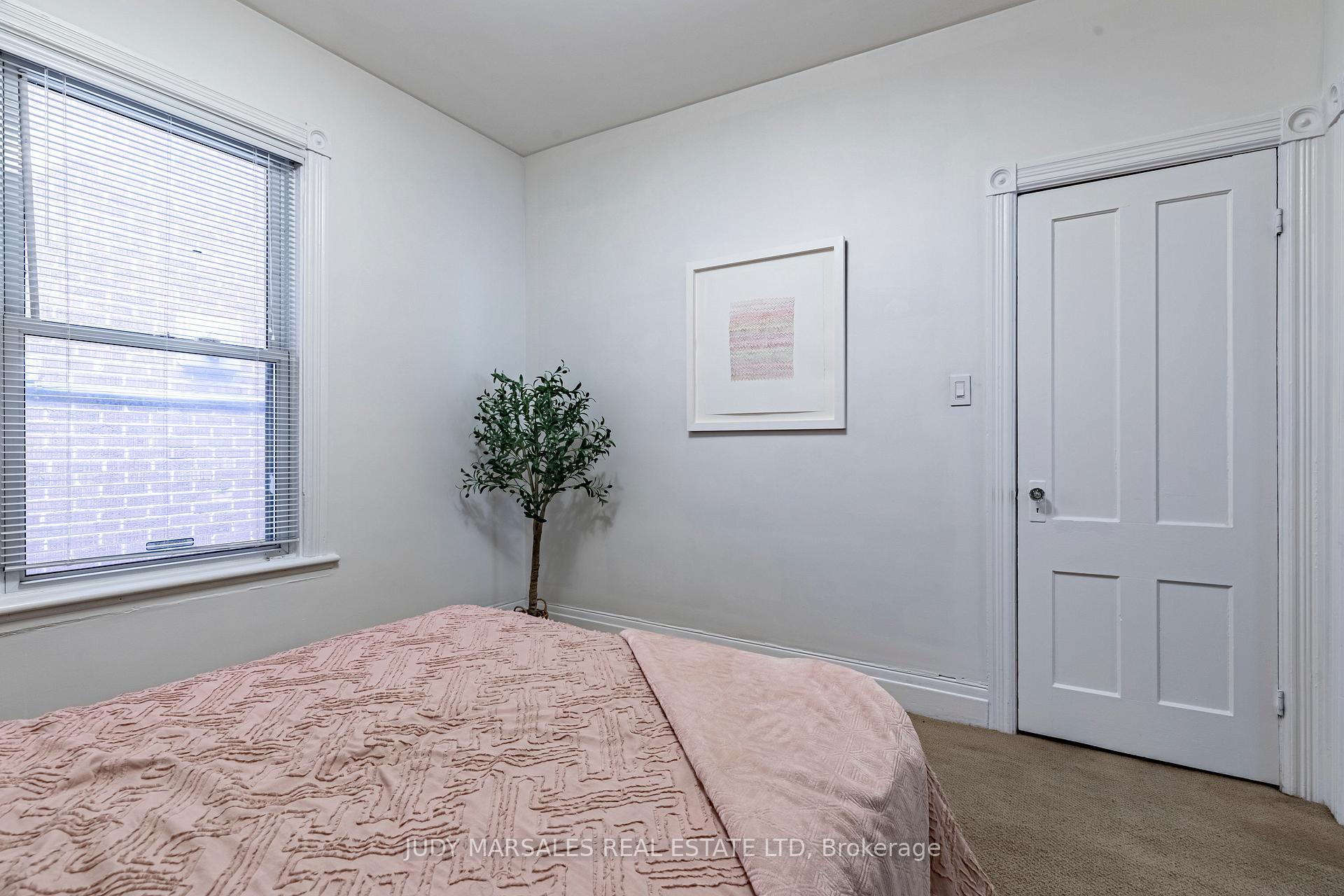 Photo 25 of 245 Hillcrest Avenue, Hamilton, Kirkendall — HOMEH