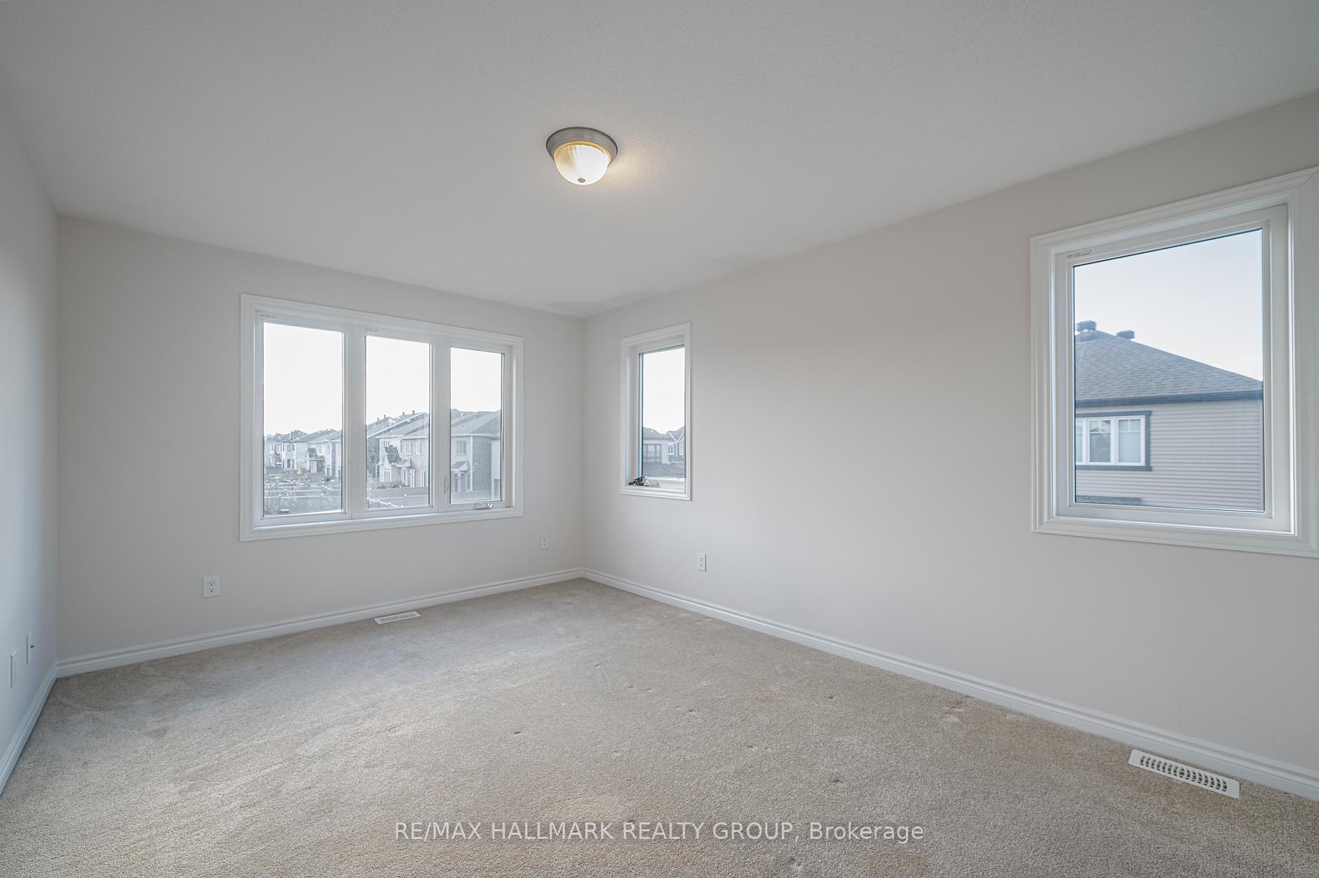 Photo 28 of 2307 Watercolours Way, Ottawa, Barrhaven - Half Moon Bay — HOMEH