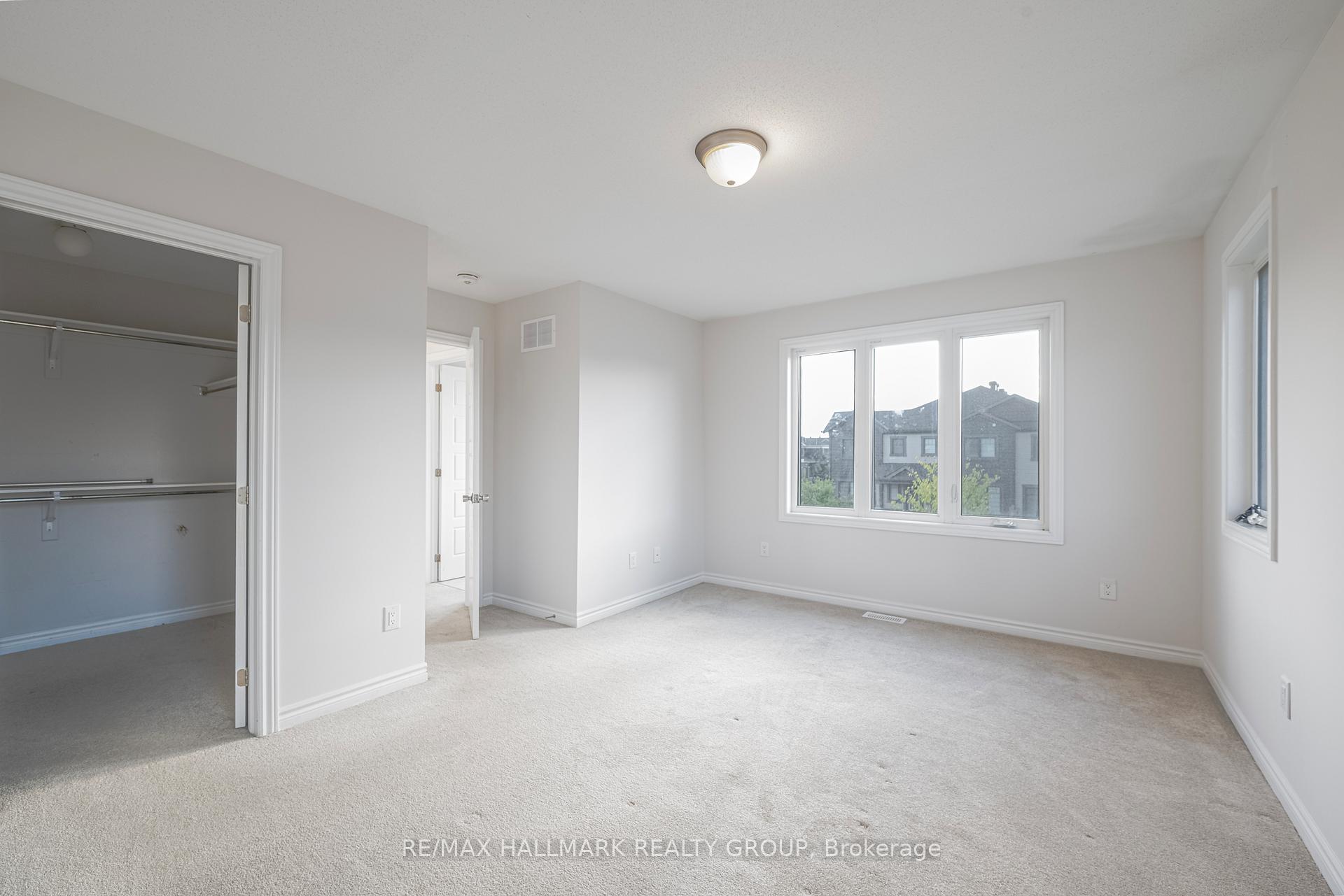Photo 29 of 2307 Watercolours Way, Ottawa, Barrhaven - Half Moon Bay — HOMEH