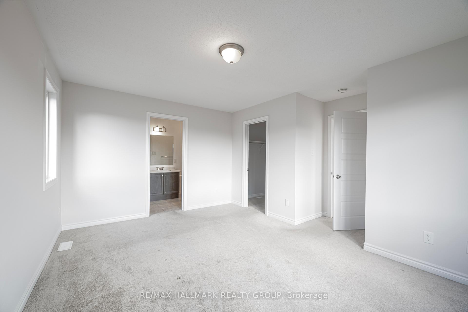 Photo 31 of 2307 Watercolours Way, Ottawa, Barrhaven - Half Moon Bay — HOMEH