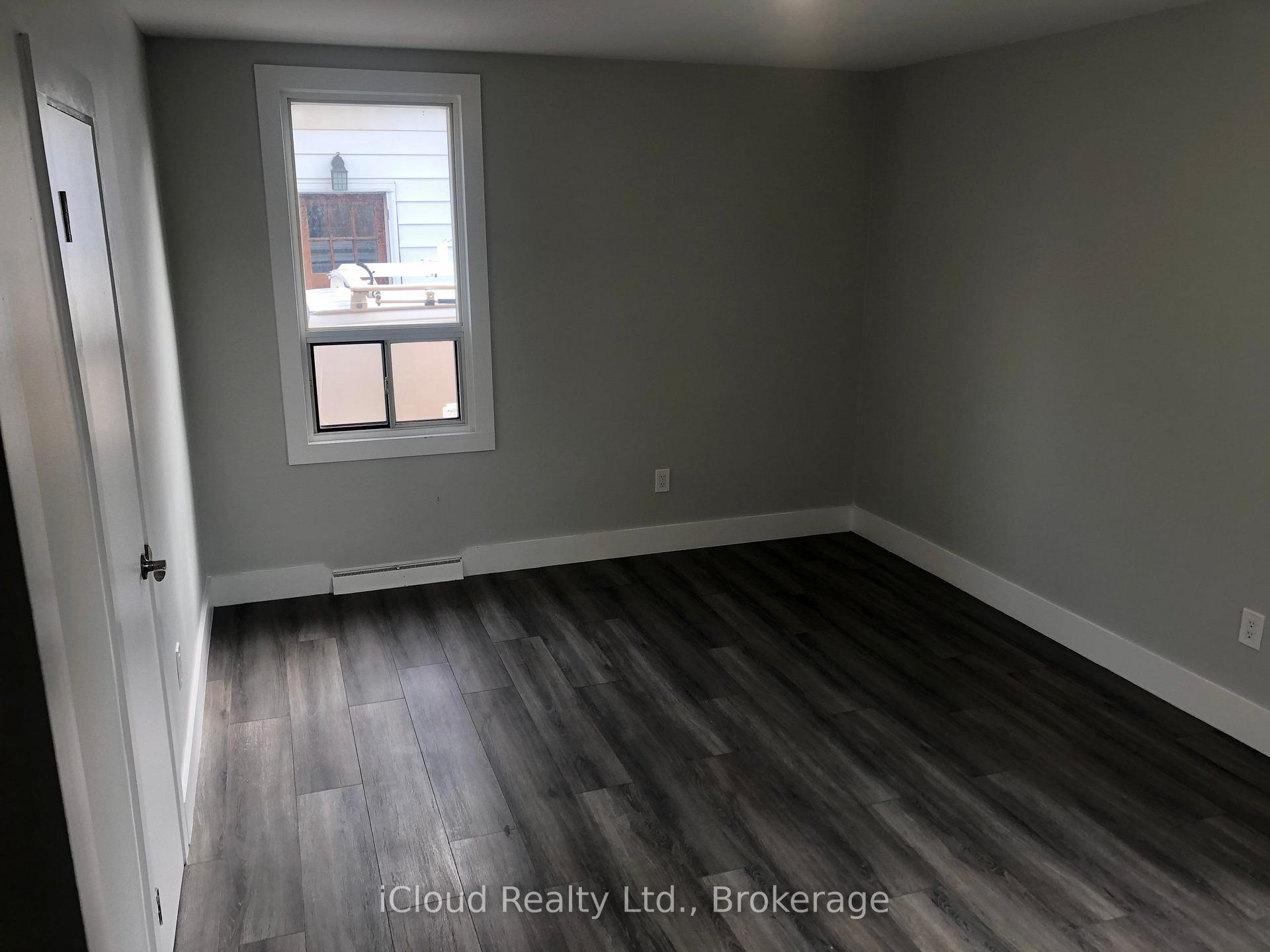 Photo 14 of Unit 2, 1 Henderson Avenue, Brampton, Downtown Brampton — HOMEH