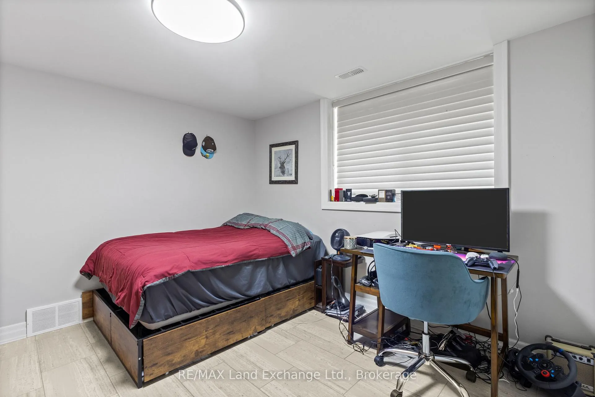 Photo 36 of 934 Old Durham Road, Brockton — HOMEH
