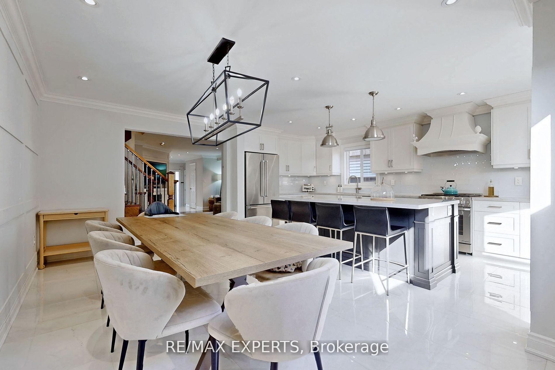 Photo 10 of 21 Twin Hills Crescent, Vaughan, Vellore Village — HOMEH