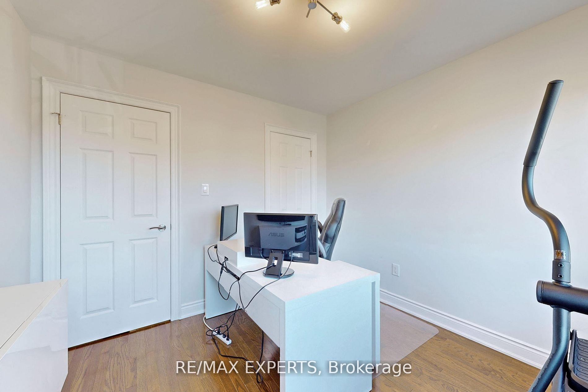 Photo 24 of 21 Twin Hills Crescent, Vaughan, Vellore Village — HOMEH