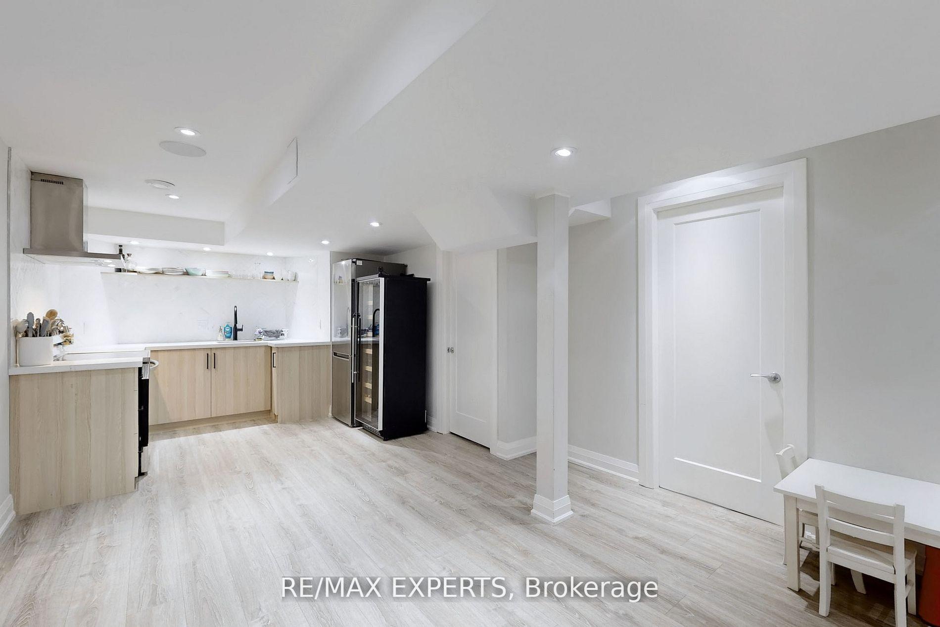 Photo 31 of 21 Twin Hills Crescent, Vaughan, Vellore Village — HOMEH