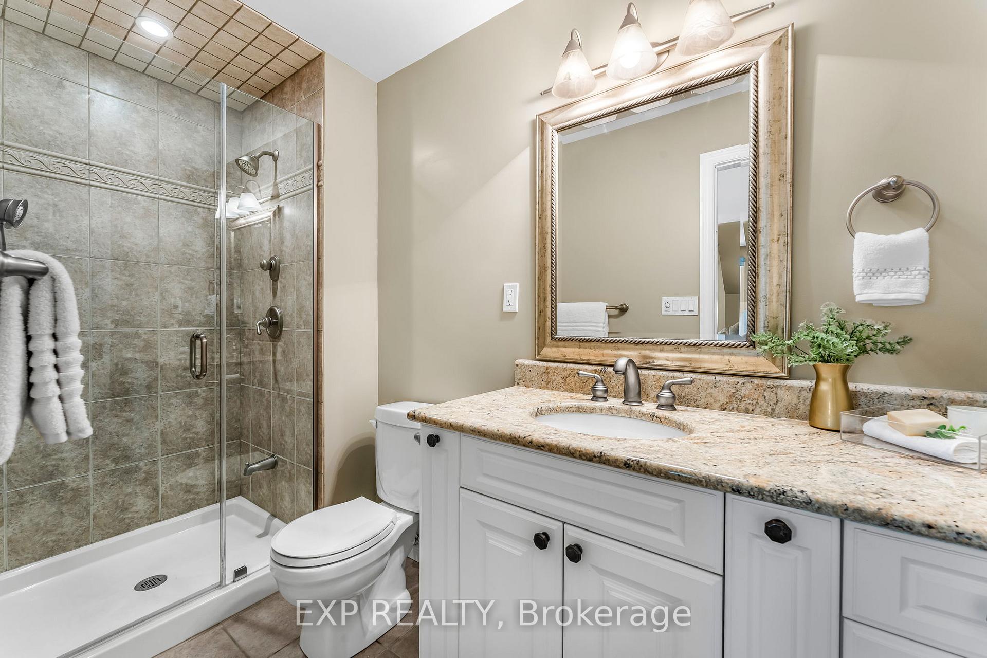 Photo 22 of 158 Broad Leaf Crescent, Hamilton, Ancaster — HOMEH