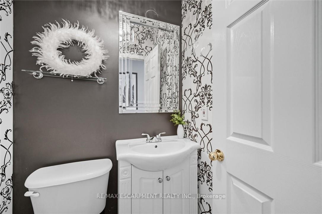 Photo 12 of 120 Amelia Street, Hamilton, Kirkendall — HOMEH