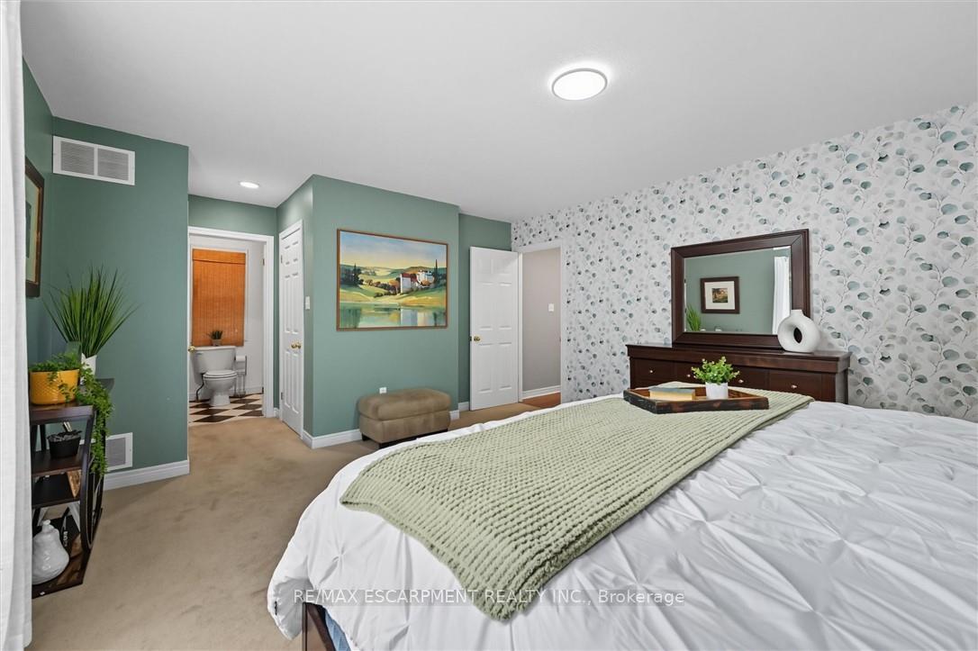 Photo 16 of 120 Amelia Street, Hamilton, Kirkendall — HOMEH