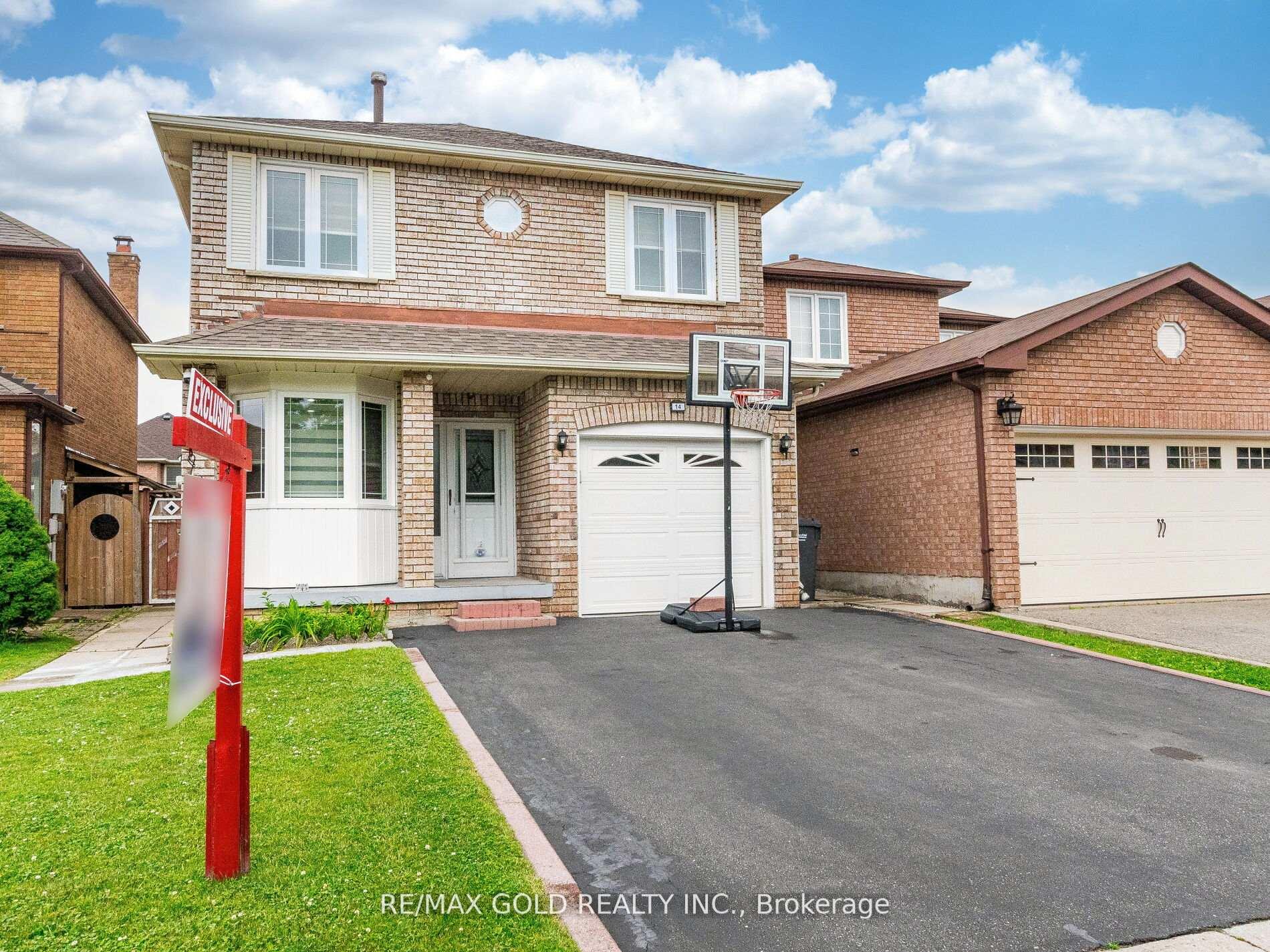 Photo 11 of 14 Kentucky Drive, Brampton, Fletcher's Creek South — HOMEH