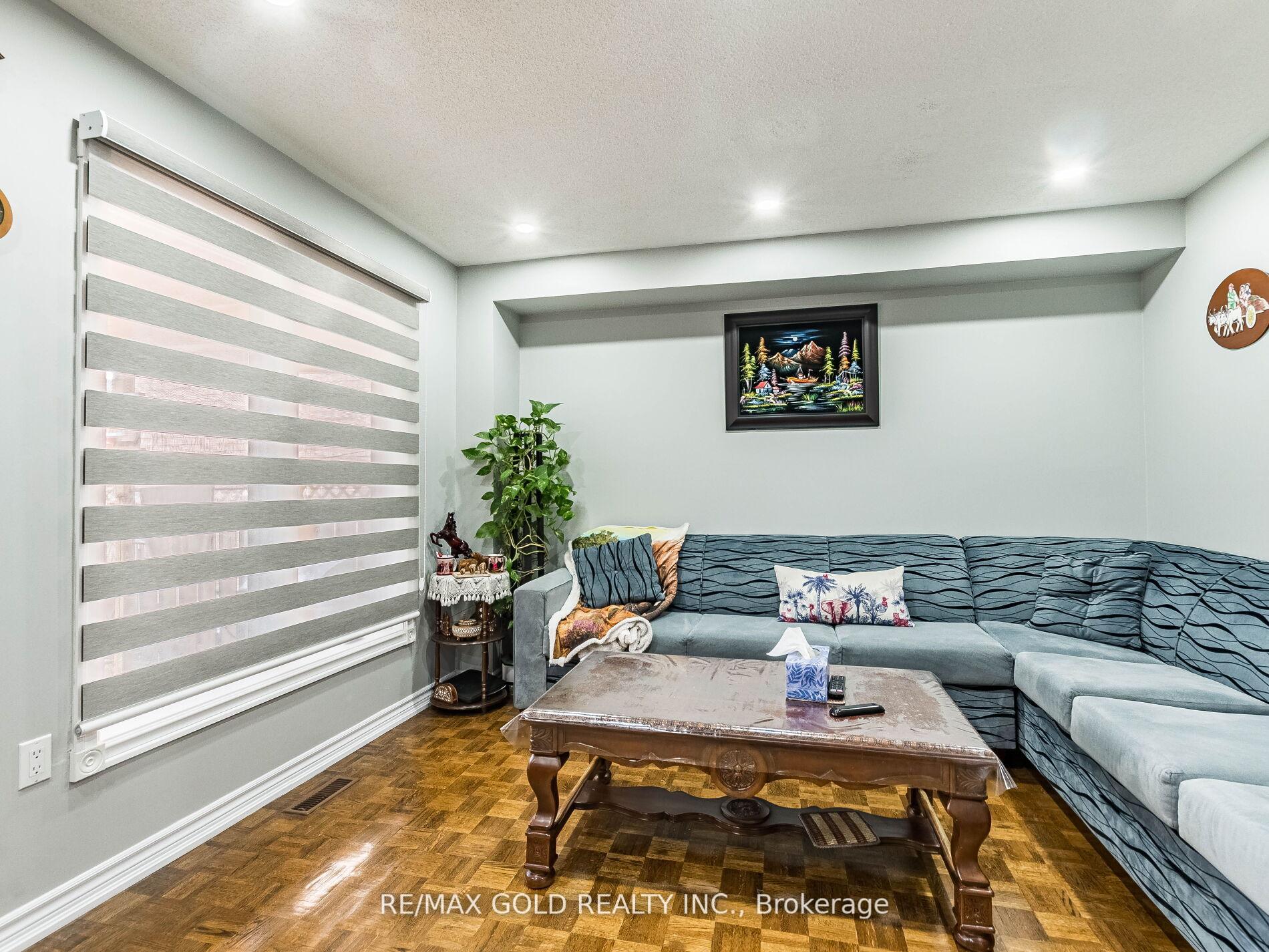 Photo 42 of 14 Kentucky Drive, Brampton, Fletcher's Creek South — HOMEH