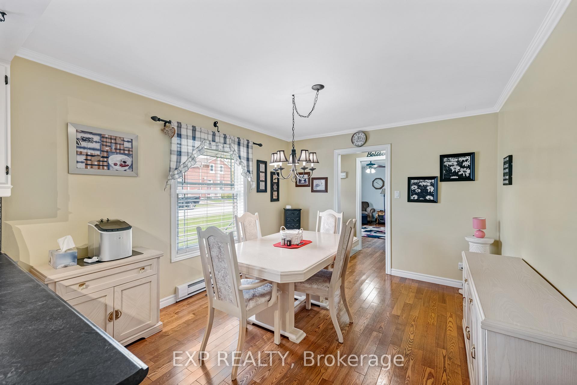 Photo 10 of 7 Queen Street, Brock, Cannington — HOMEH