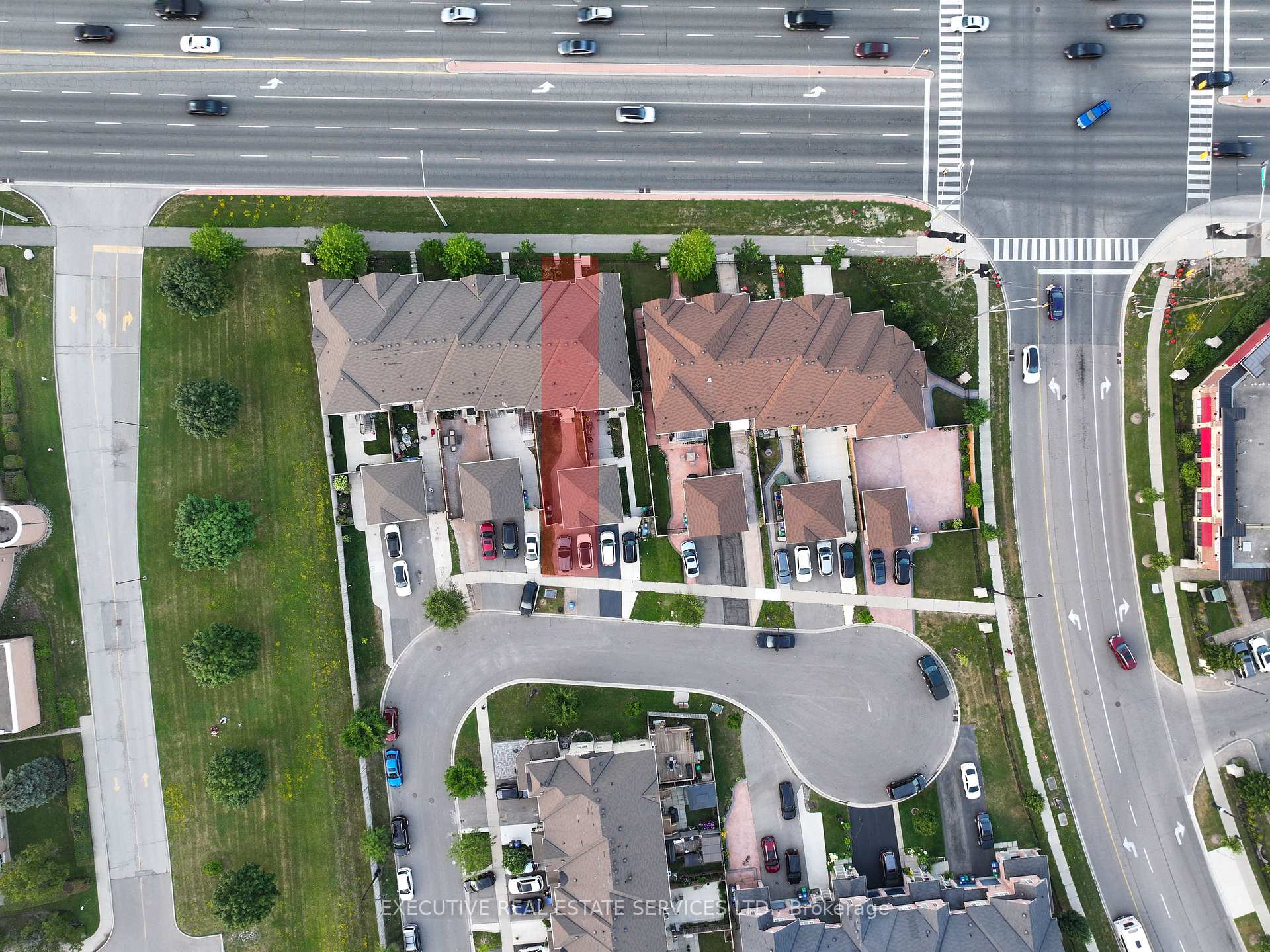Photo 1 of 64 Hatton Court, Brampton, Credit Valley — HOMEH