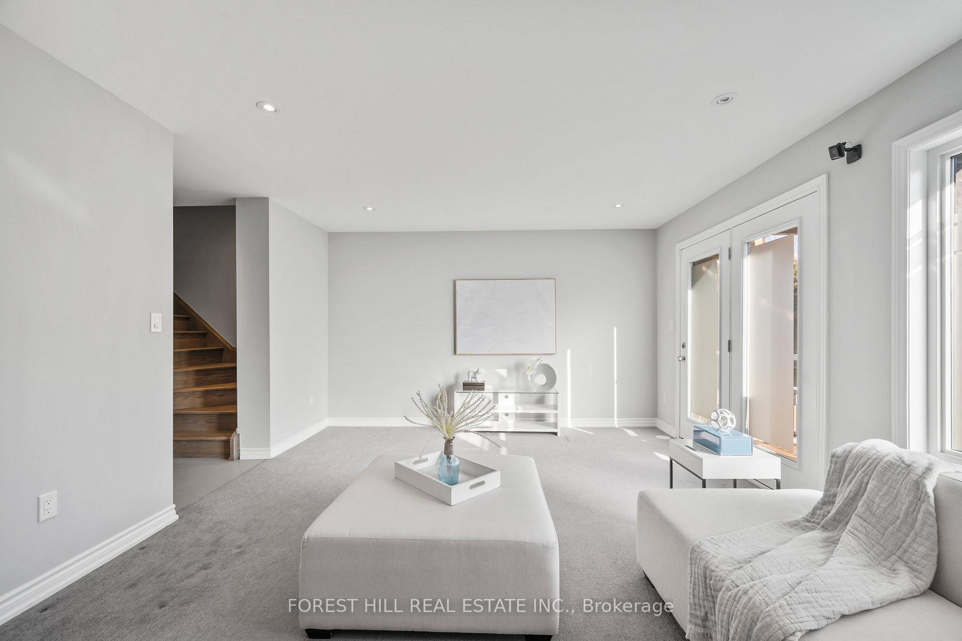 Photo 7 of 222 Golden Trail, Vaughan, Patterson — HOMEH
