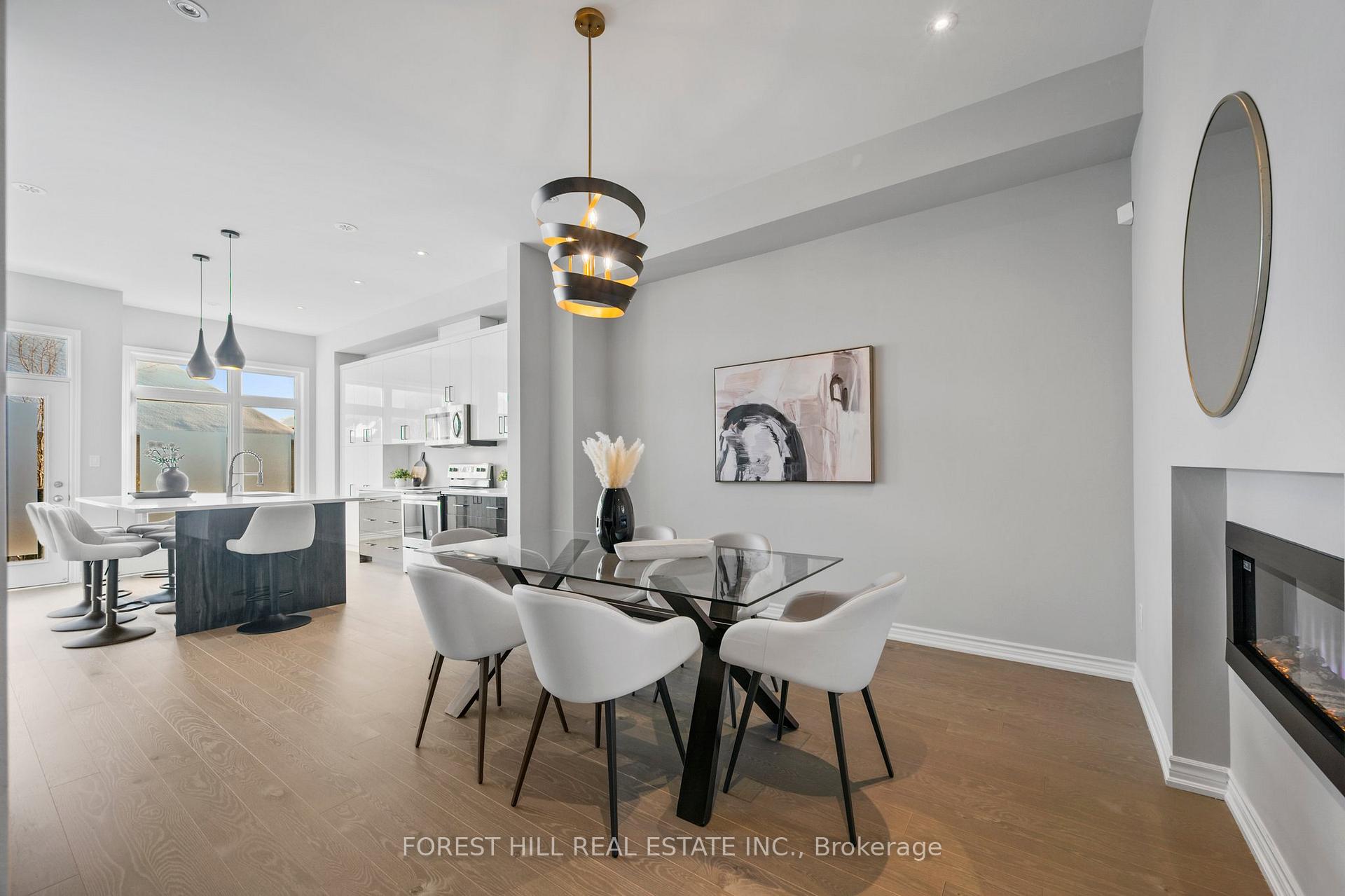 Photo 14 of 222 Golden Trail, Vaughan, Patterson — HOMEH
