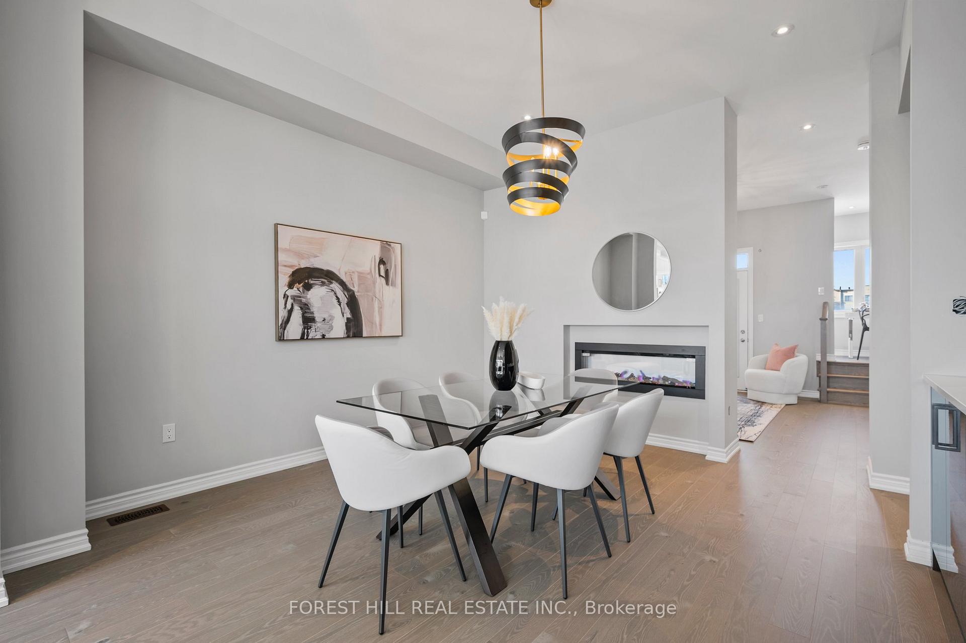 Photo 16 of 222 Golden Trail, Vaughan, Patterson — HOMEH