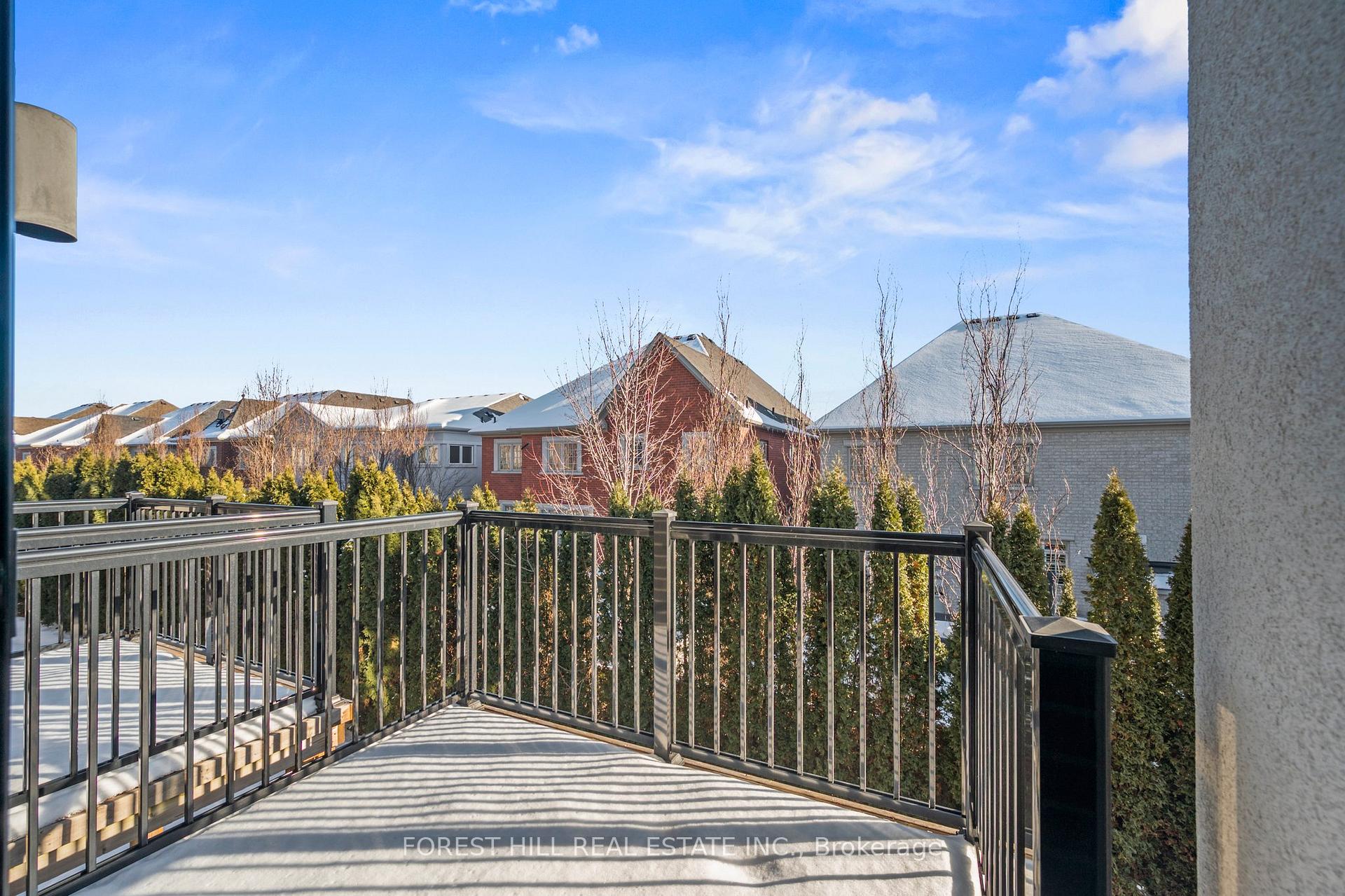 Photo 23 of 222 Golden Trail, Vaughan, Patterson — HOMEH