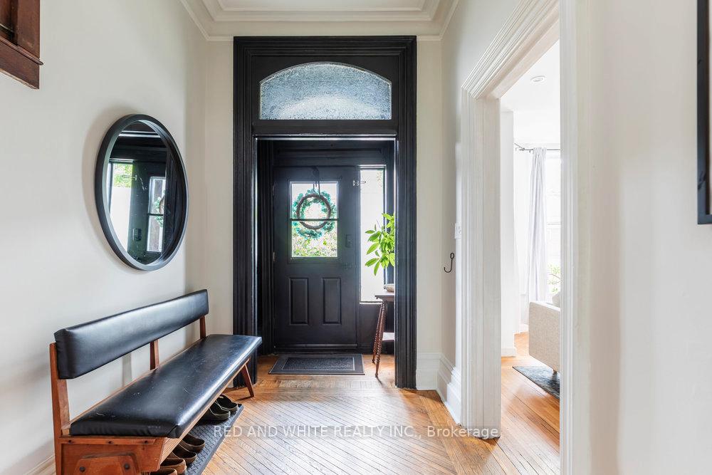 Photo 5 of 115 Locke Street N, Hamilton, Strathcona — HOMEH