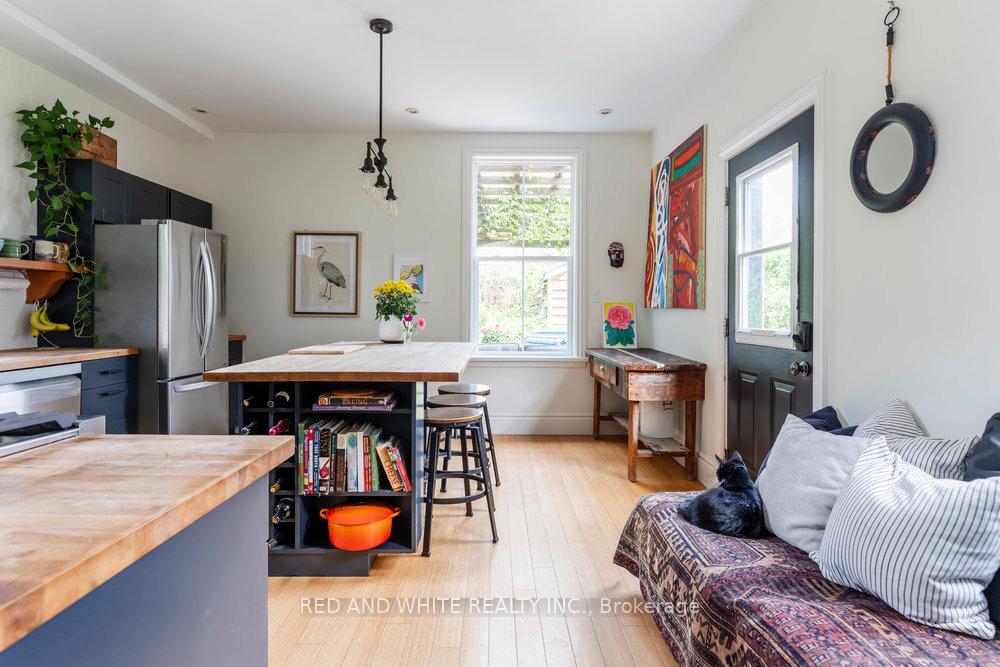 Photo 17 of 115 Locke Street N, Hamilton, Strathcona — HOMEH