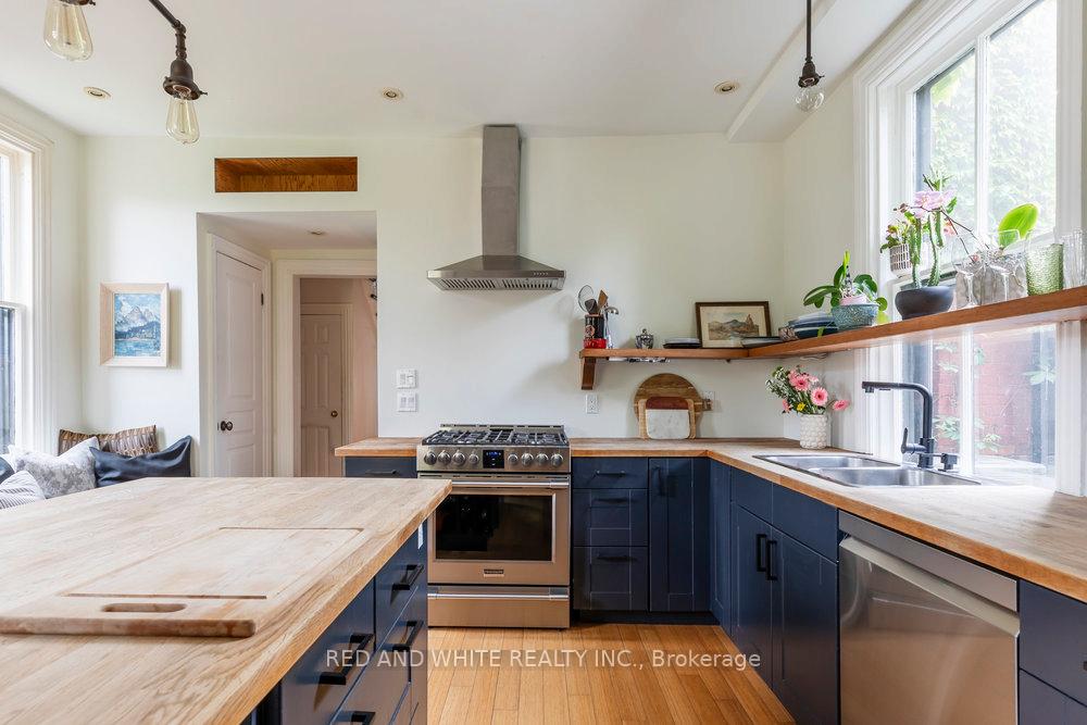 Photo 20 of 115 Locke Street N, Hamilton, Strathcona — HOMEH
