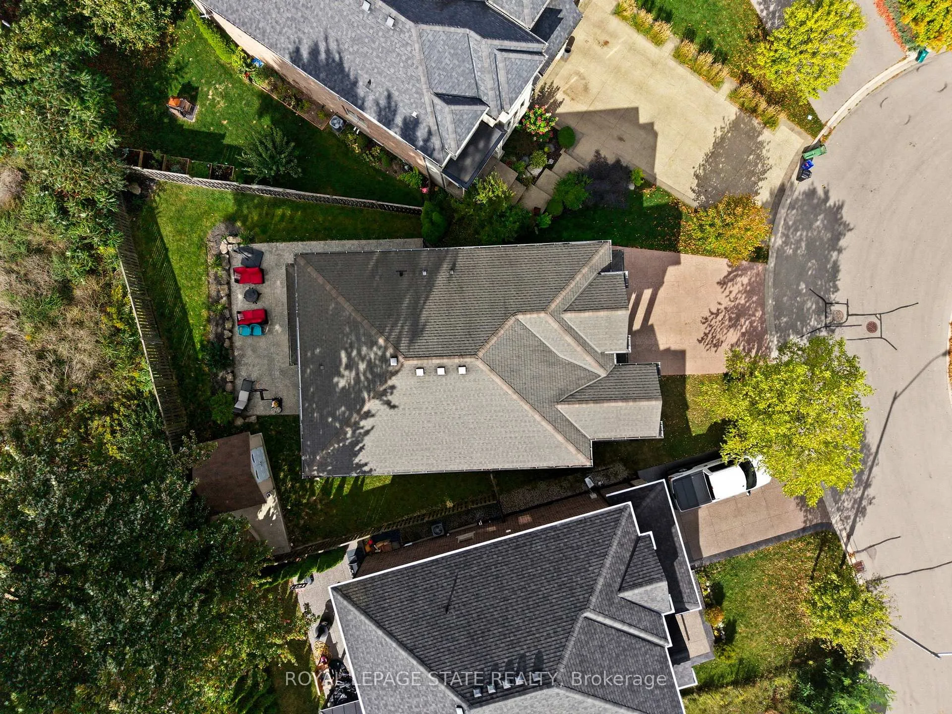 Photo 4 of 23 kellogg Avenue, Hamilton, Villages of Glancaster — HOMEH