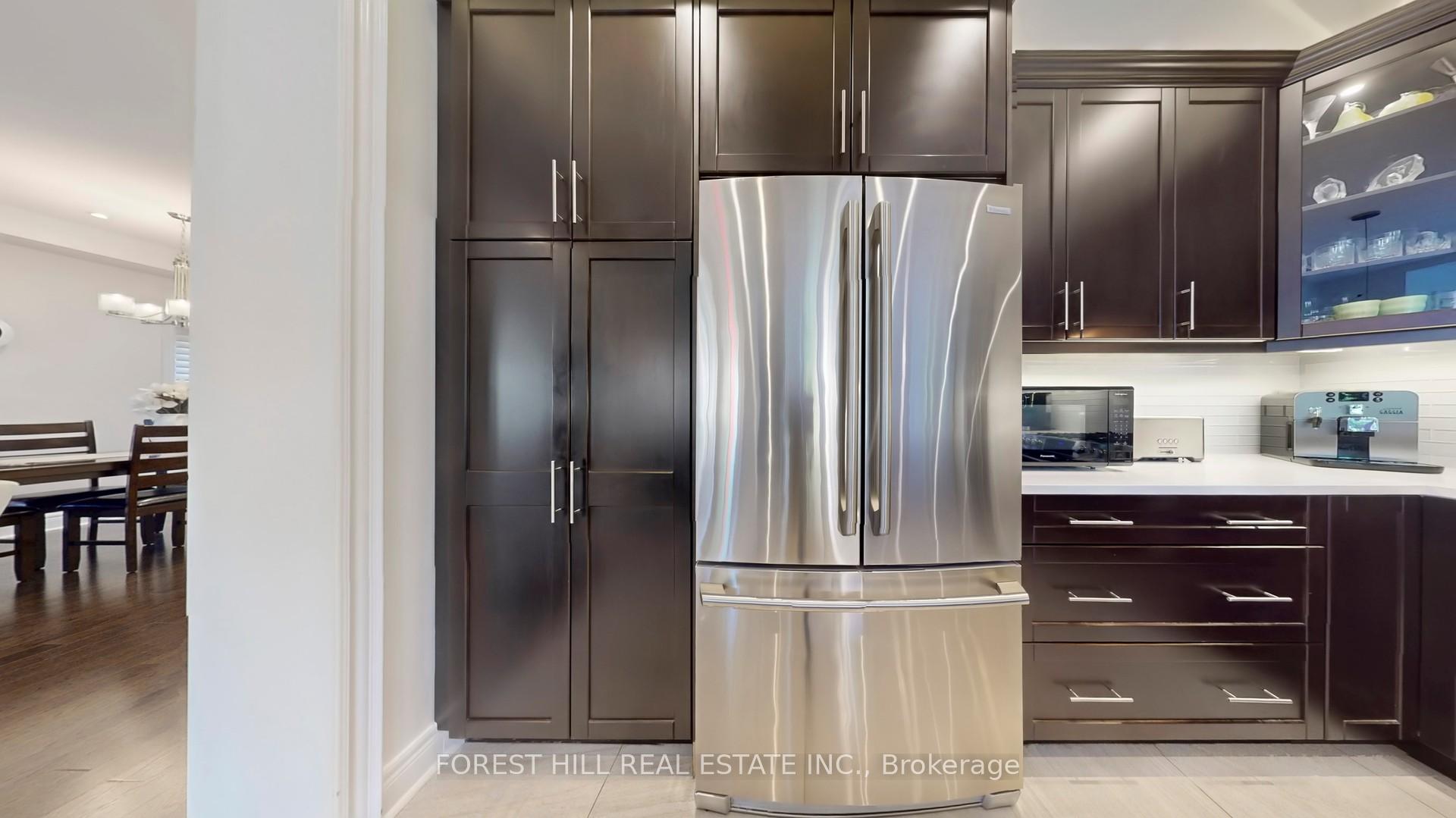 Photo 15 of 167 Rising Hill Ridge, Brampton, Bram West — HOMEH