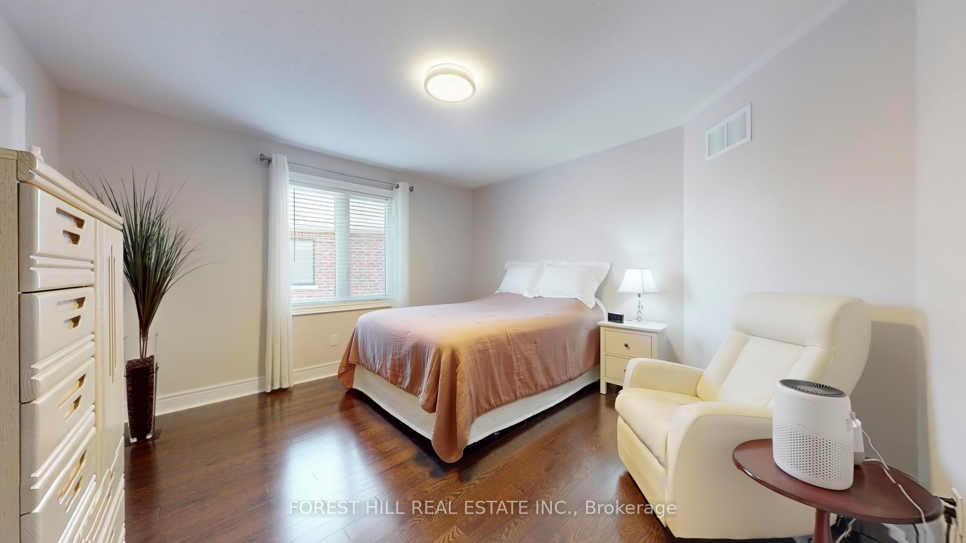 Photo 26 of 167 Rising Hill Ridge, Brampton, Bram West — HOMEH