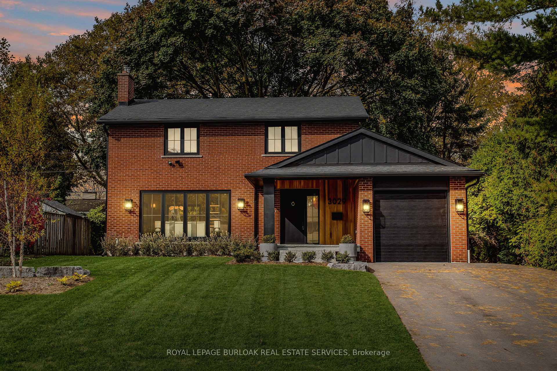Front of 3029 Eva Drive