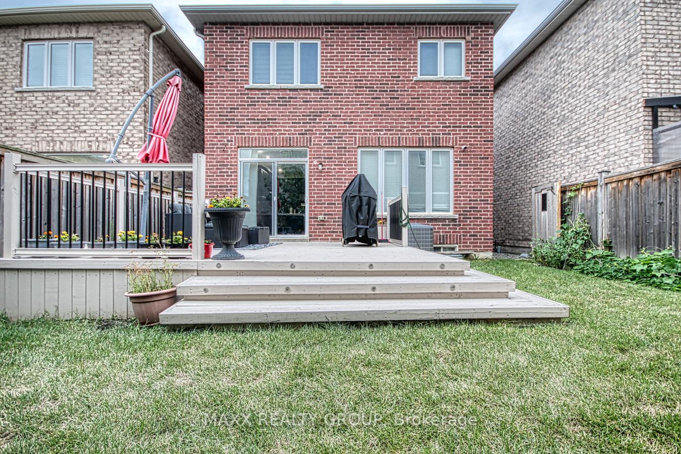 Photo 5 of 67 Aldersgate Drive, Brampton, Northwest Brampton — HOMEH