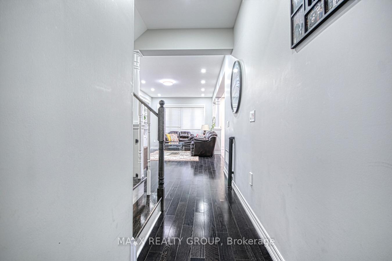 Photo 8 of 67 Aldersgate Drive, Brampton, Northwest Brampton — HOMEH