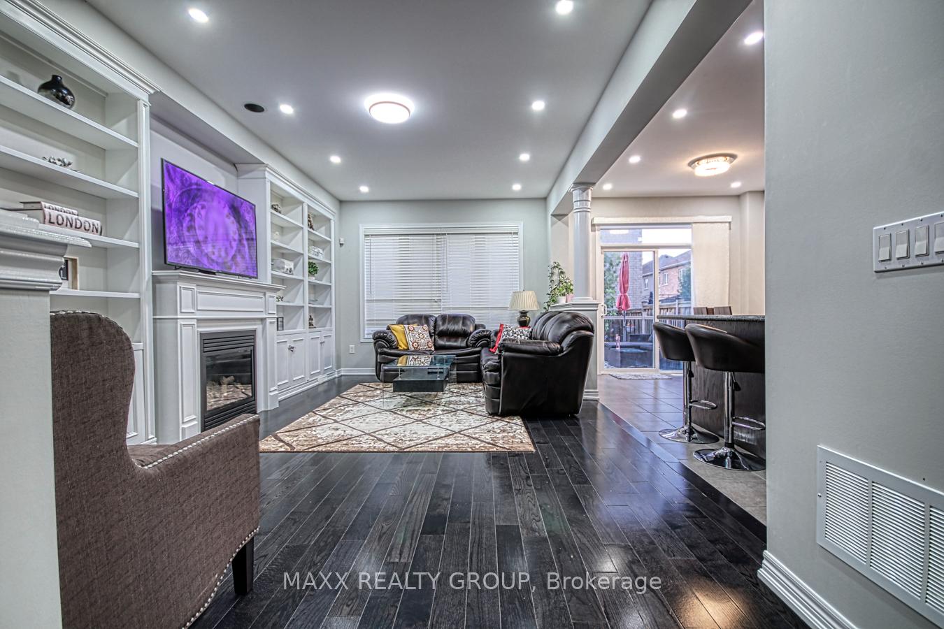 Photo 9 of 67 Aldersgate Drive, Brampton, Northwest Brampton — HOMEH