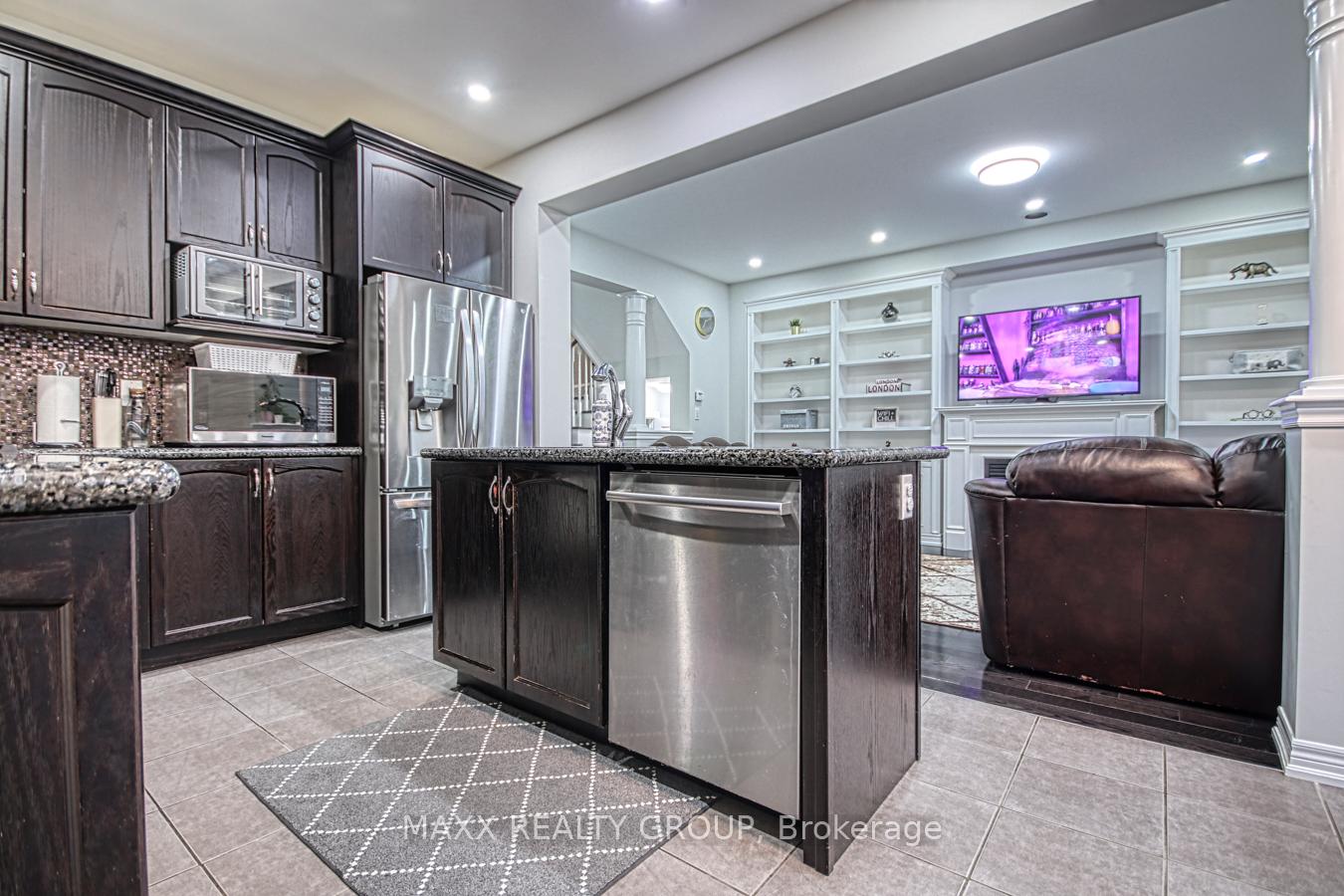 Photo 17 of 67 Aldersgate Drive, Brampton, Northwest Brampton — HOMEH