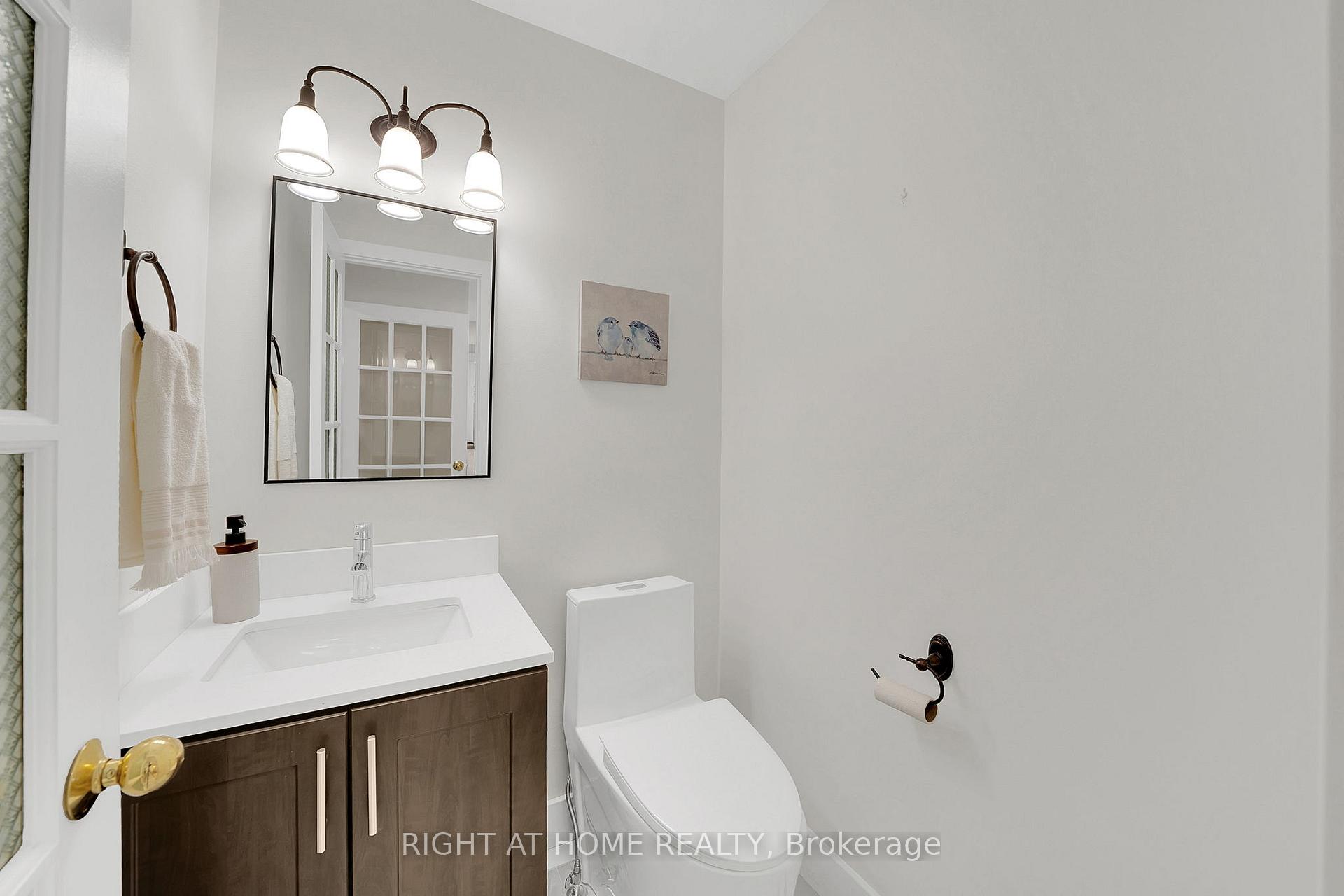 Photo 16 of 57 Wexford Road, Brampton, Heart Lake West — HOMEH
