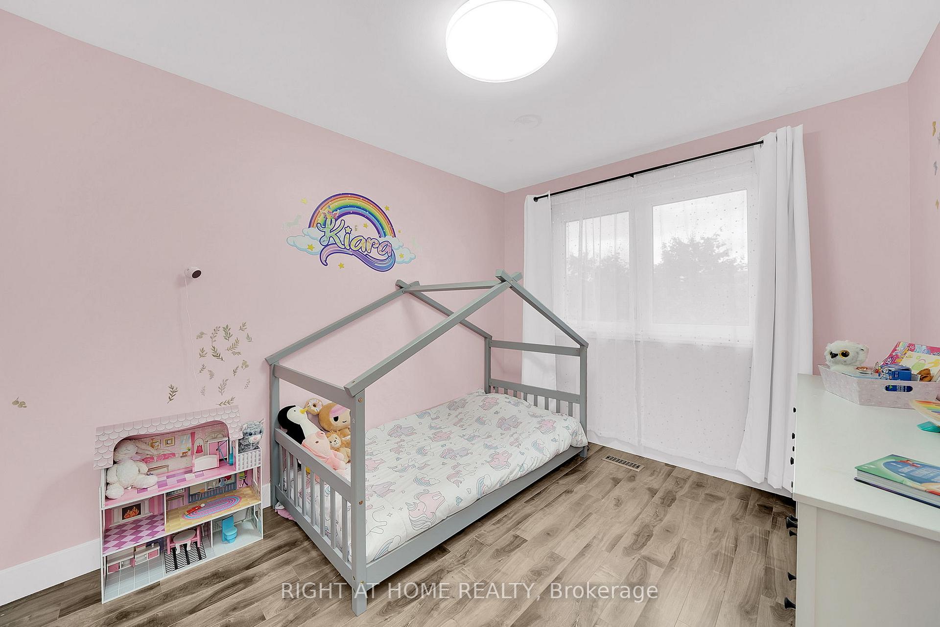 Photo 27 of 57 Wexford Road, Brampton, Heart Lake West — HOMEH