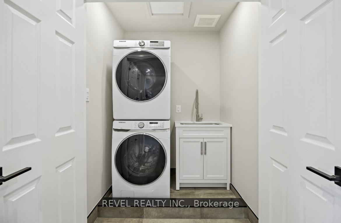 Photo 13 of Unit Main, 19 Masters Green Crescent, Brampton, Snelgrove — HOMEH