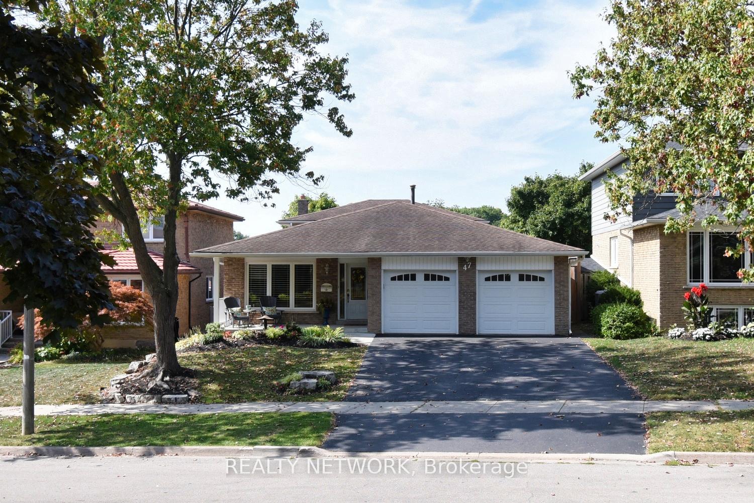 Photo 1 of 47 Highland Park Drive, Hamilton, Dundas — HOMEH
