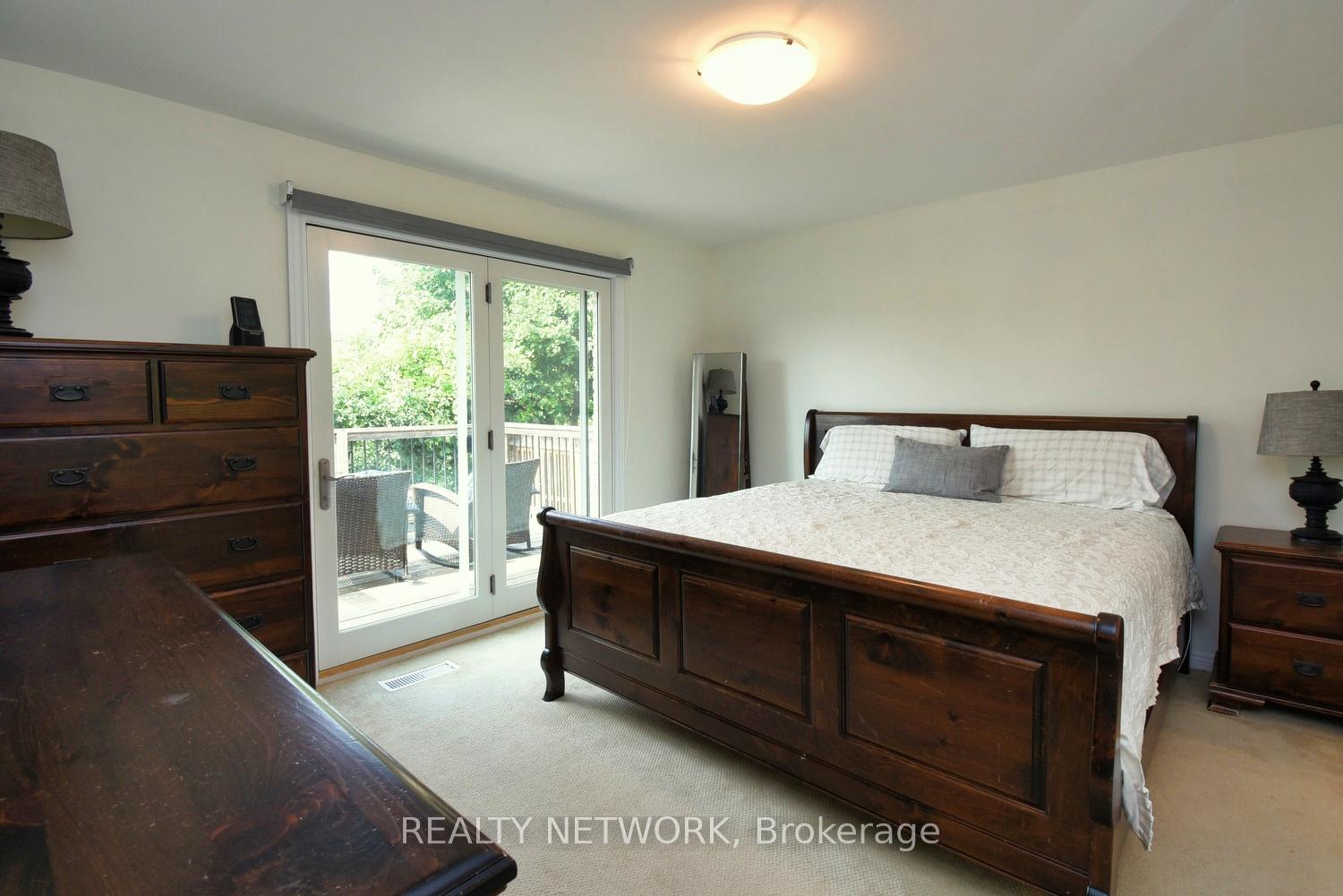 Photo 22 of 47 Highland Park Drive, Hamilton, Dundas — HOMEH