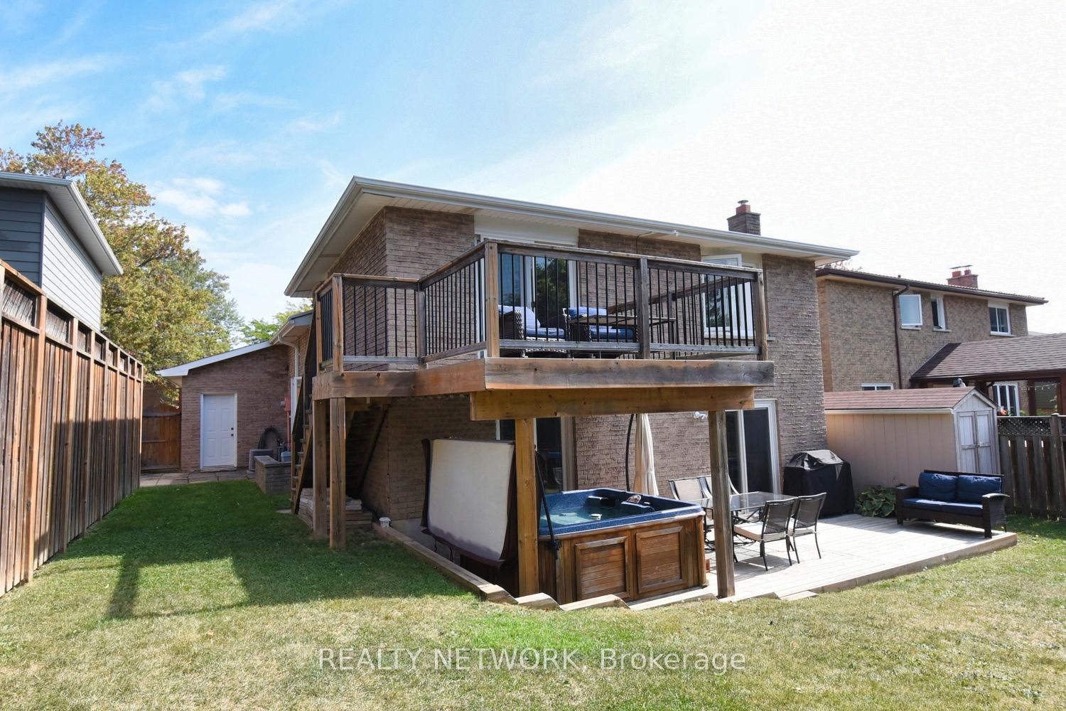 Photo 31 of 47 Highland Park Drive, Hamilton, Dundas — HOMEH