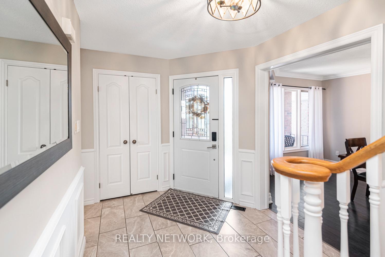 Photo 3 of 755 Templemead Drive, Hamilton, Templemead — HOMEH