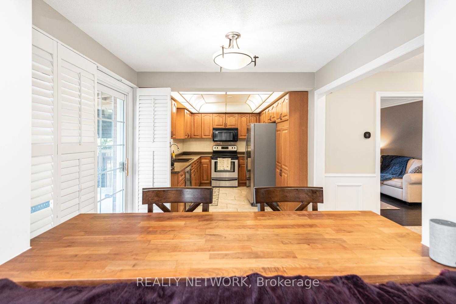 Photo 10 of 755 Templemead Drive, Hamilton, Templemead — HOMEH