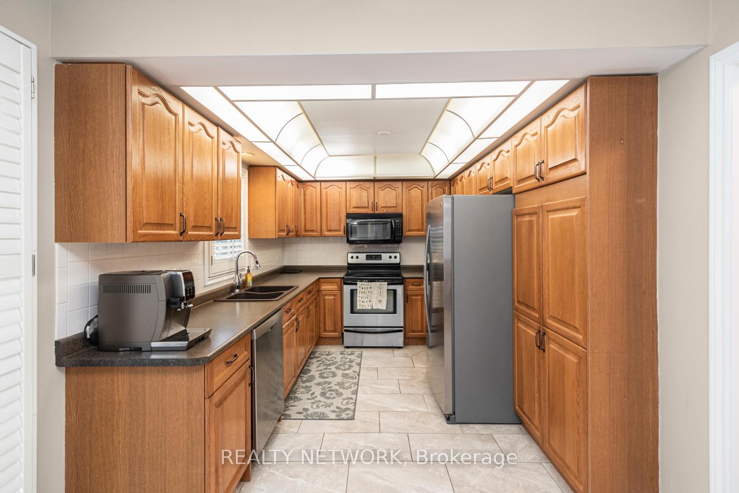 Photo 13 of 755 Templemead Drive, Hamilton, Templemead — HOMEH