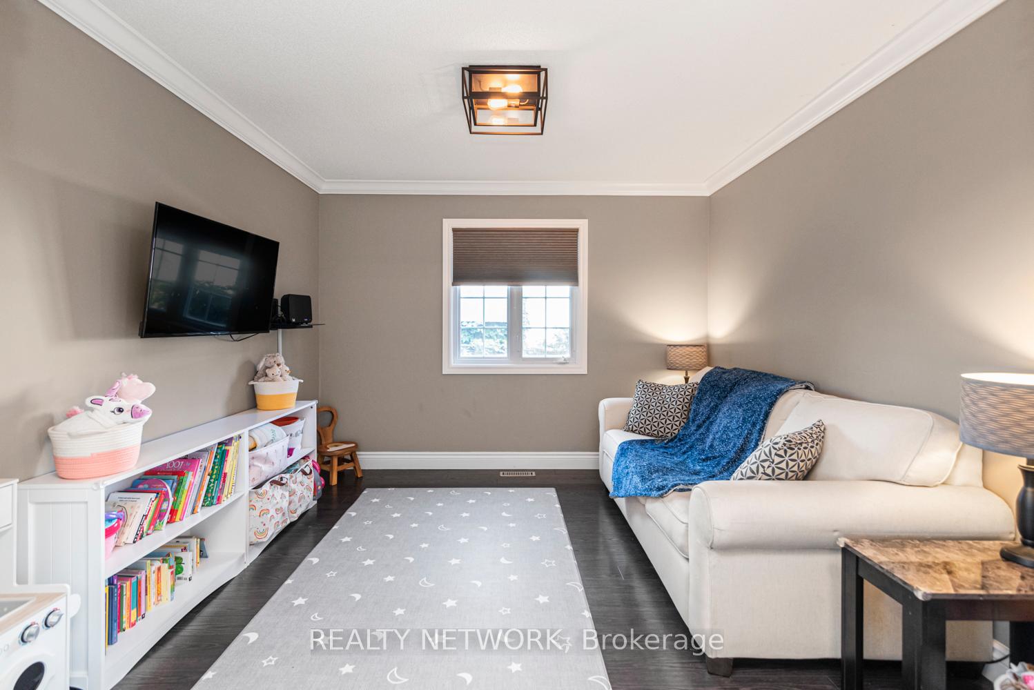 Photo 14 of 755 Templemead Drive, Hamilton, Templemead — HOMEH