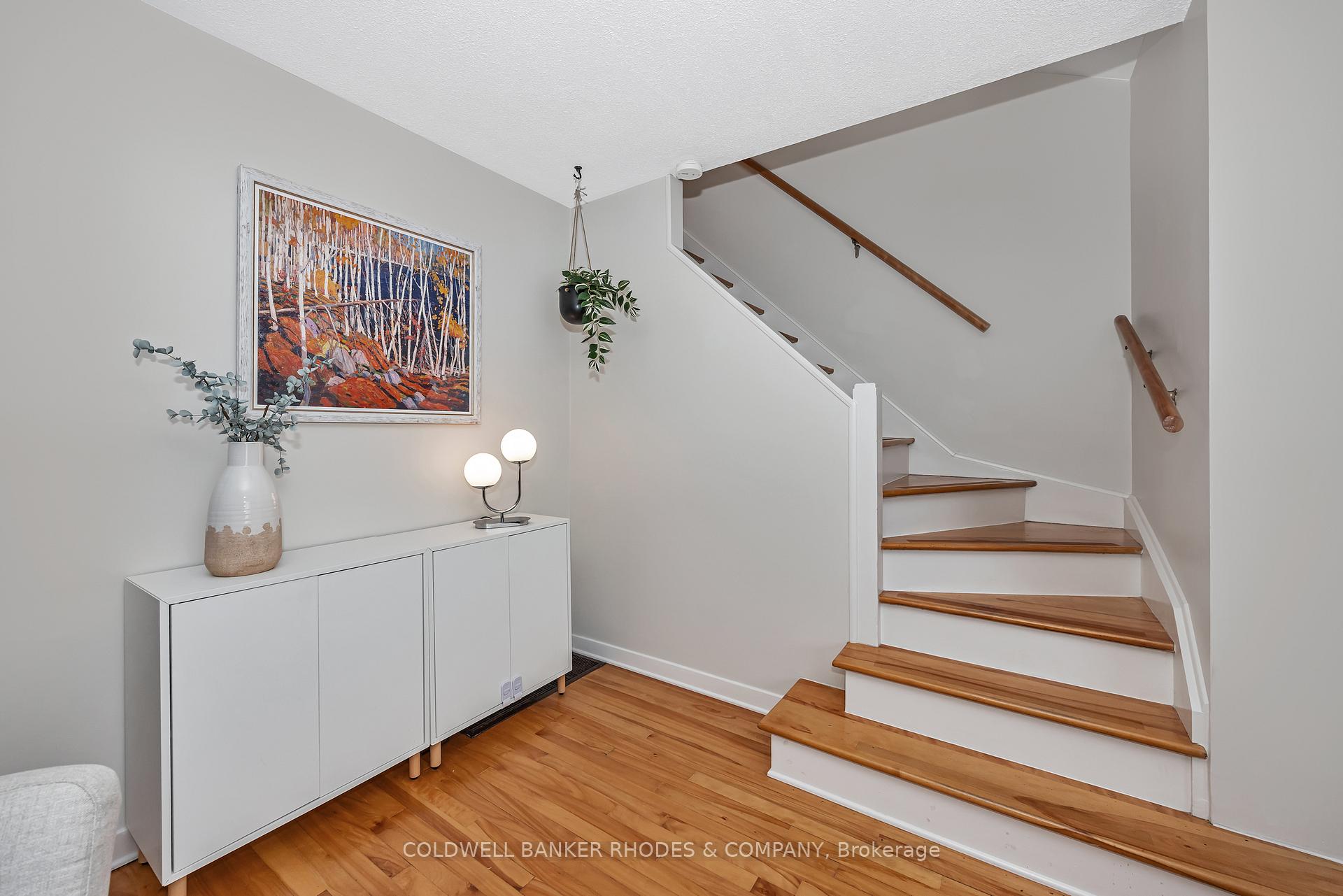 Photo 15 of 1063 Silver Street, Ottawa, Carlington — HOMEH