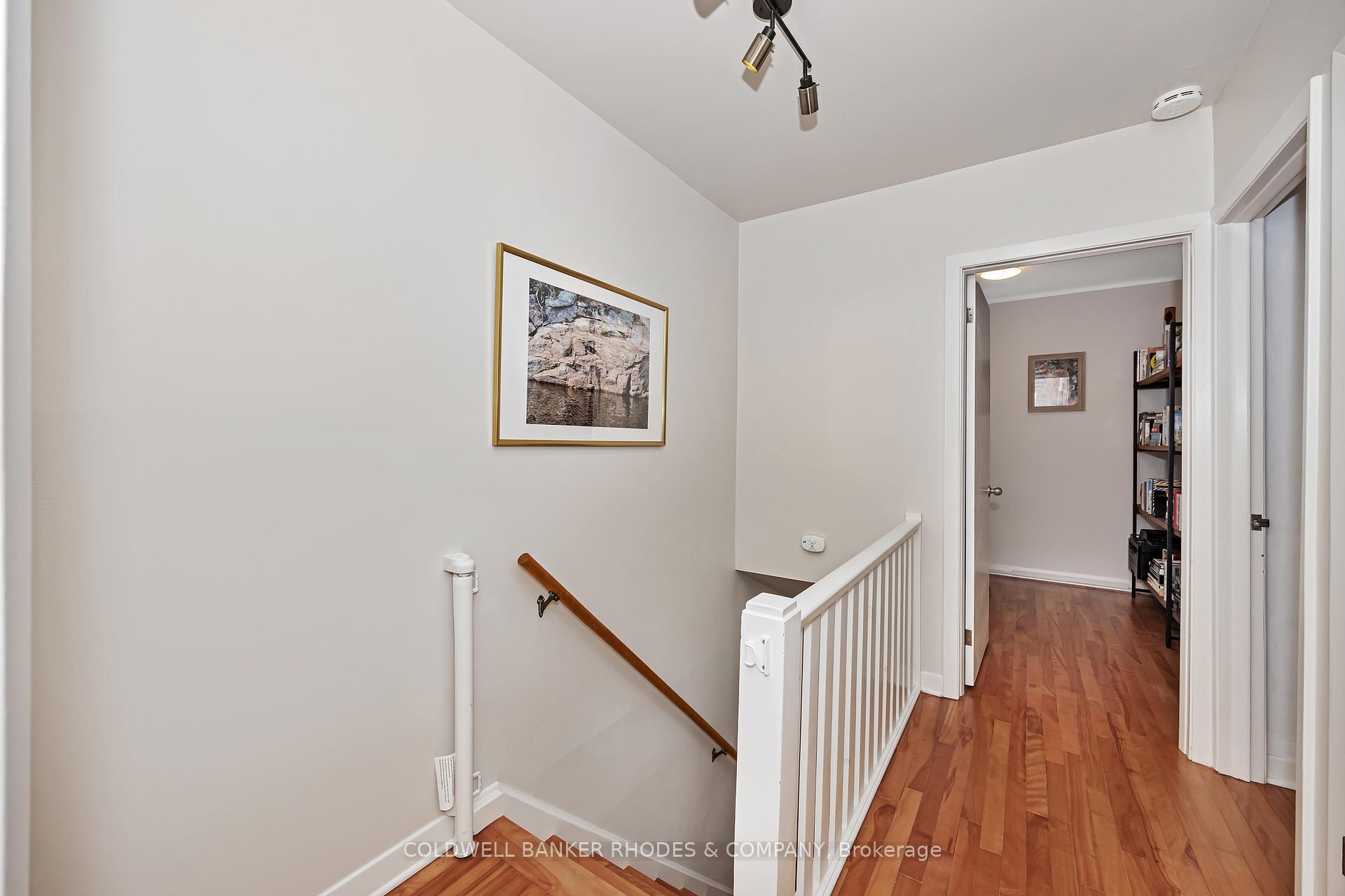 Photo 17 of 1063 Silver Street, Ottawa, Carlington — HOMEH