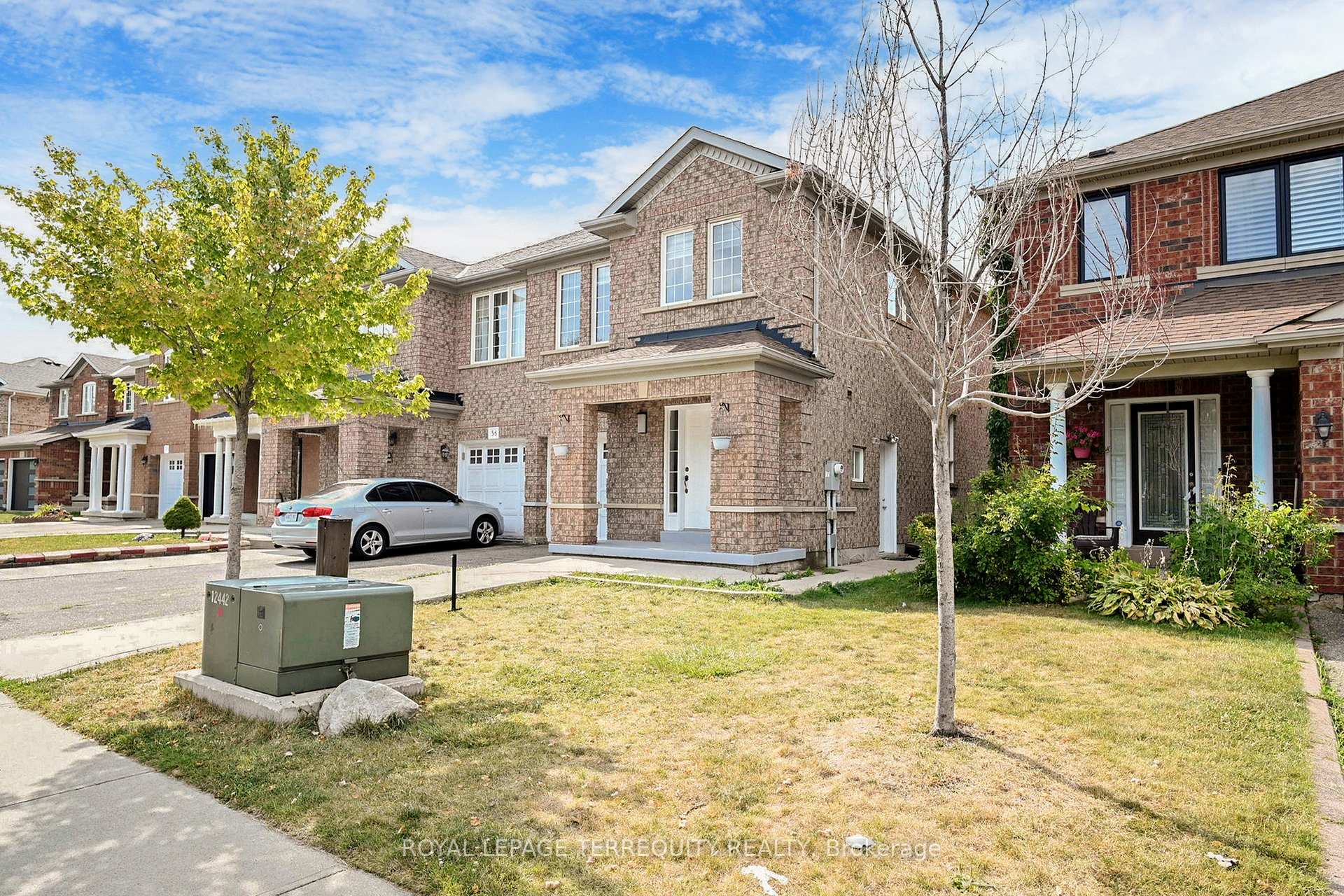 Photo 41 of 54 Mistdale Crescent, Brampton, Fletcher's Meadow — HOMEH