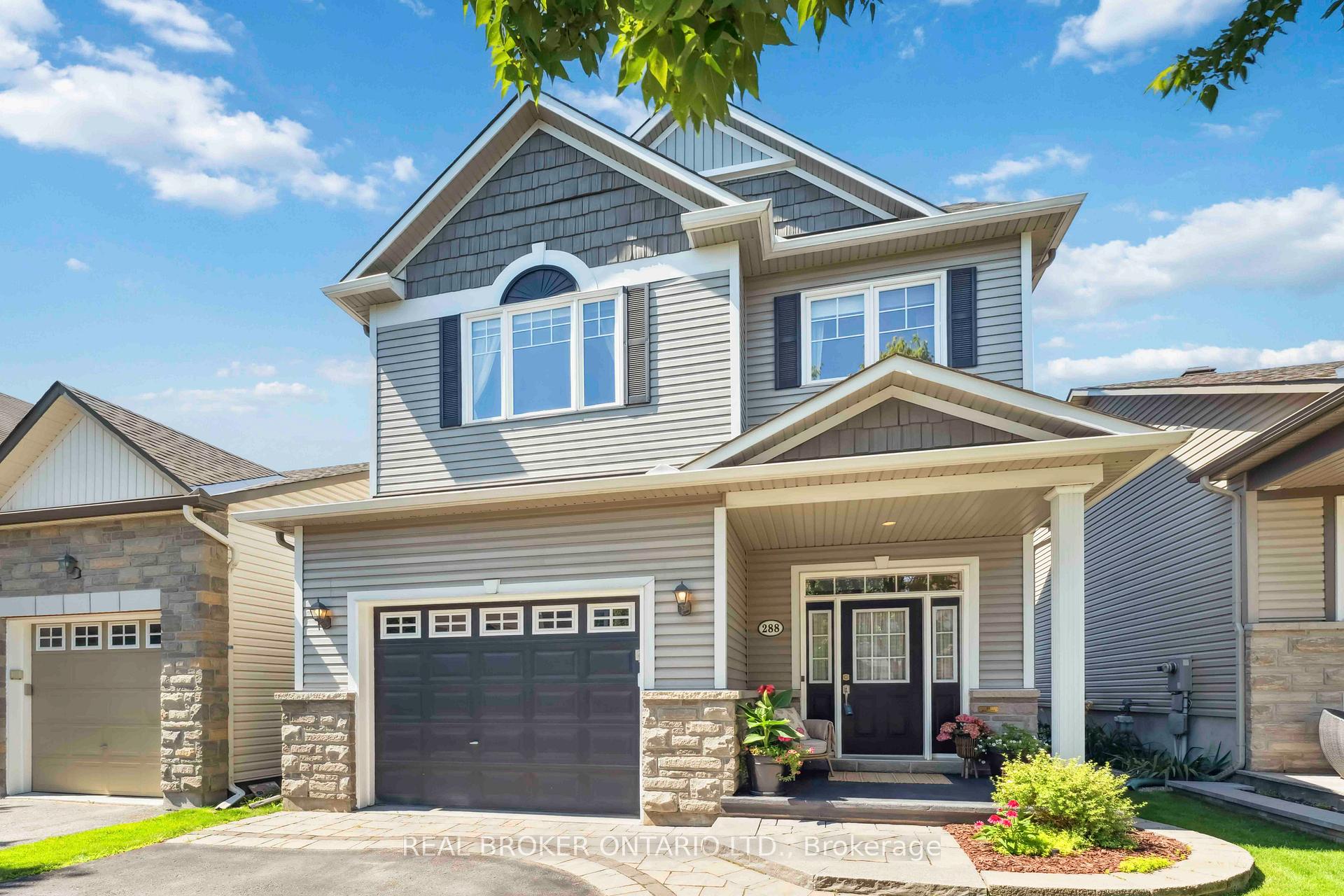Photo 3 of 288 Harthill Way, Ottawa, Barrhaven - Heritage Park — HOMEH