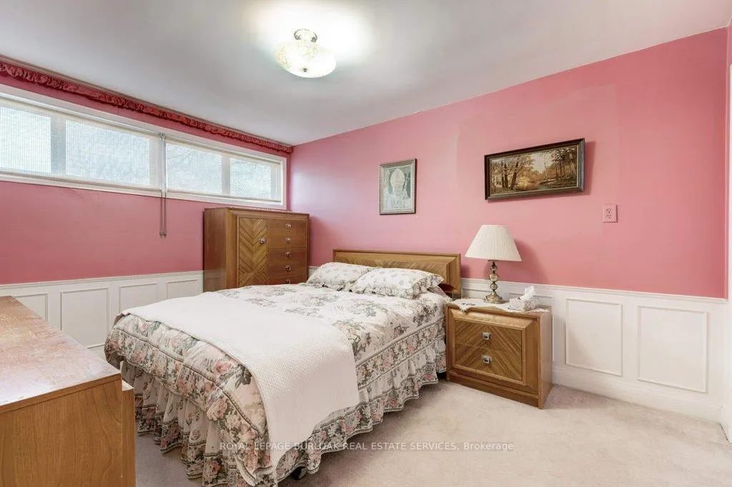 Photo 6 of 114 Second Road E, Hamilton, Rural Stoney Creek — HOMEH