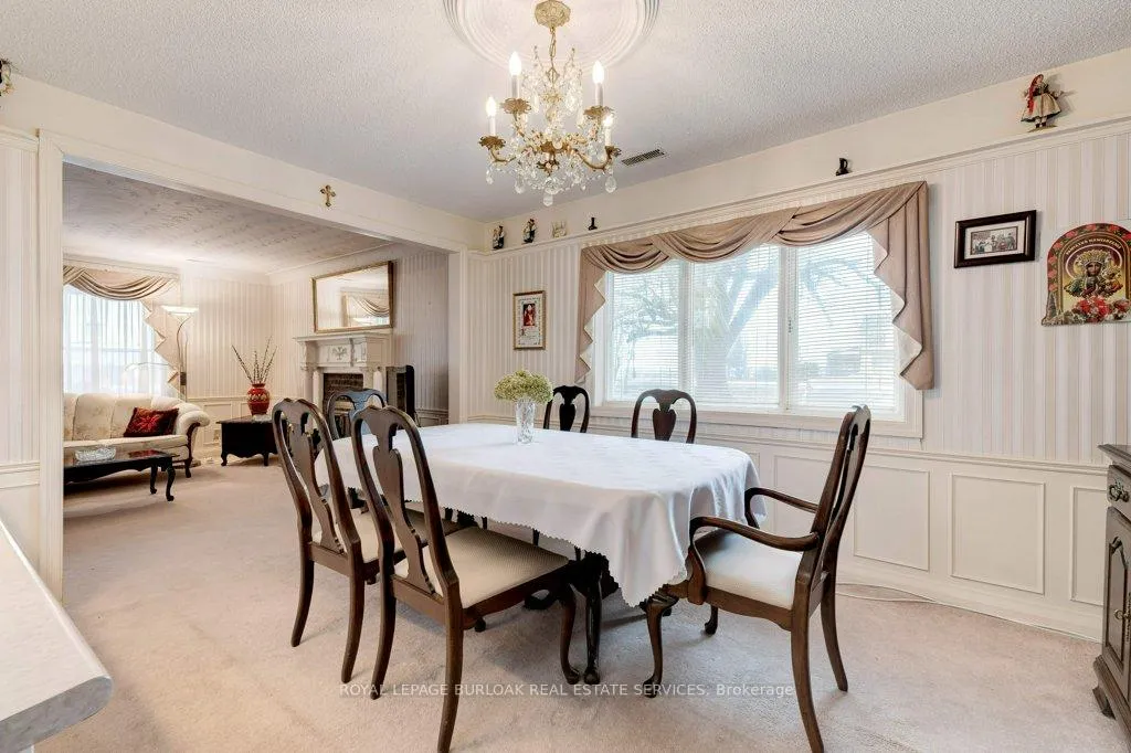 Photo 11 of 114 Second Road E, Hamilton, Rural Stoney Creek — HOMEH